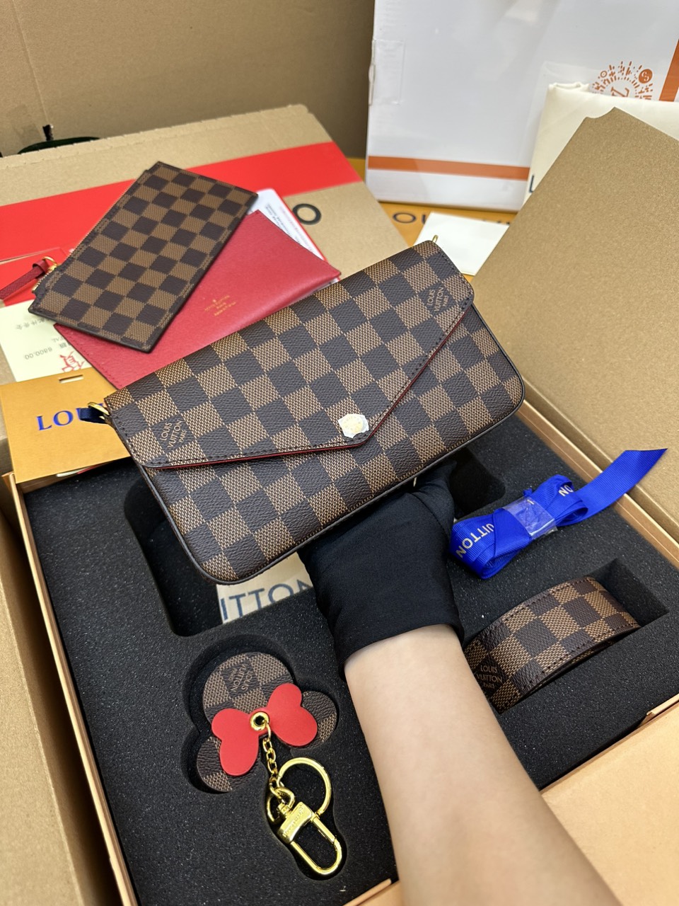 Túi Xách LV Félicie Pochette Super Màu Nâu Size 21cm Fullbox
