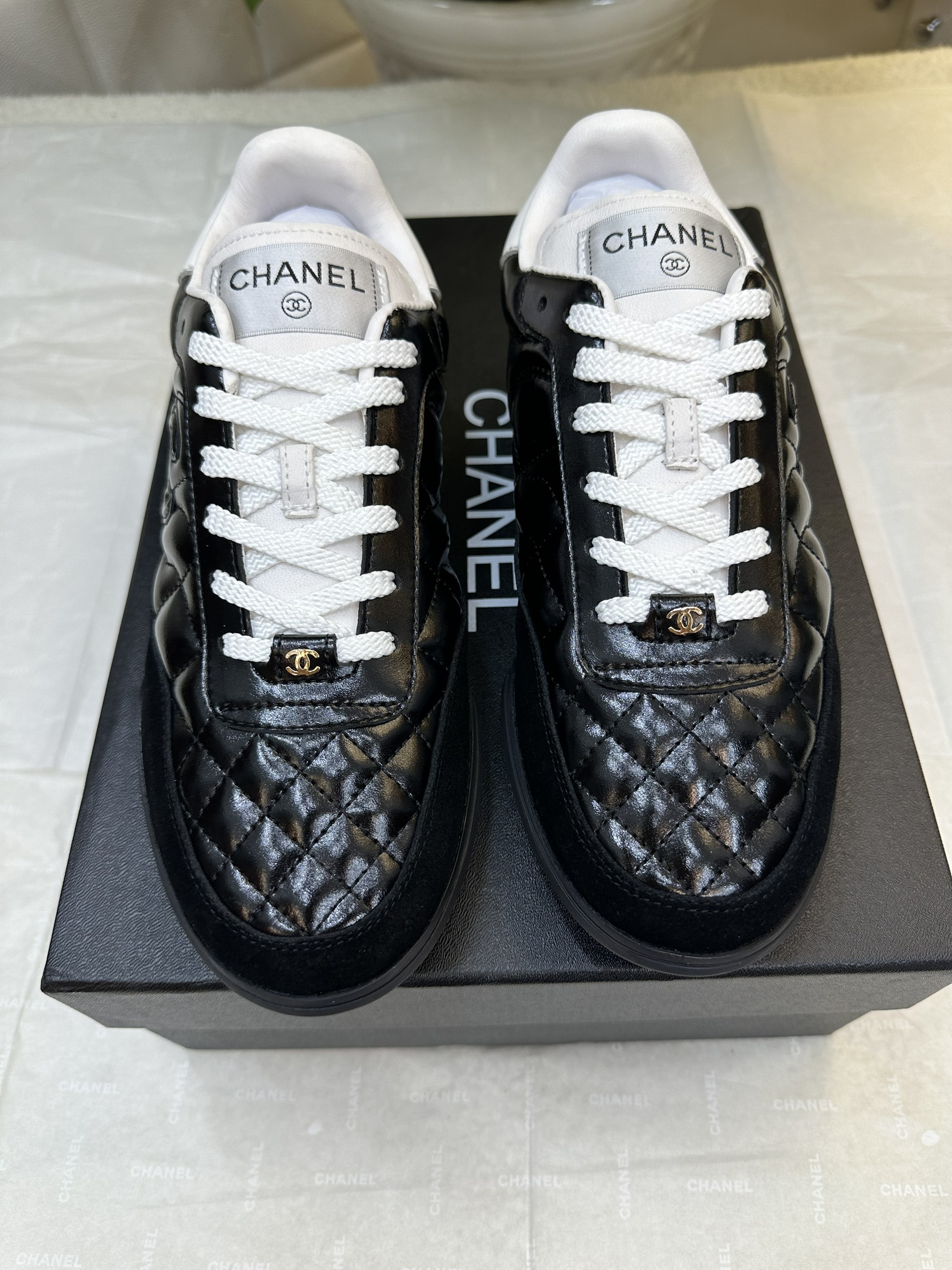 Giày Thể Thao Chanel Sneaker Siêu Cấp Màu Đen Size 37