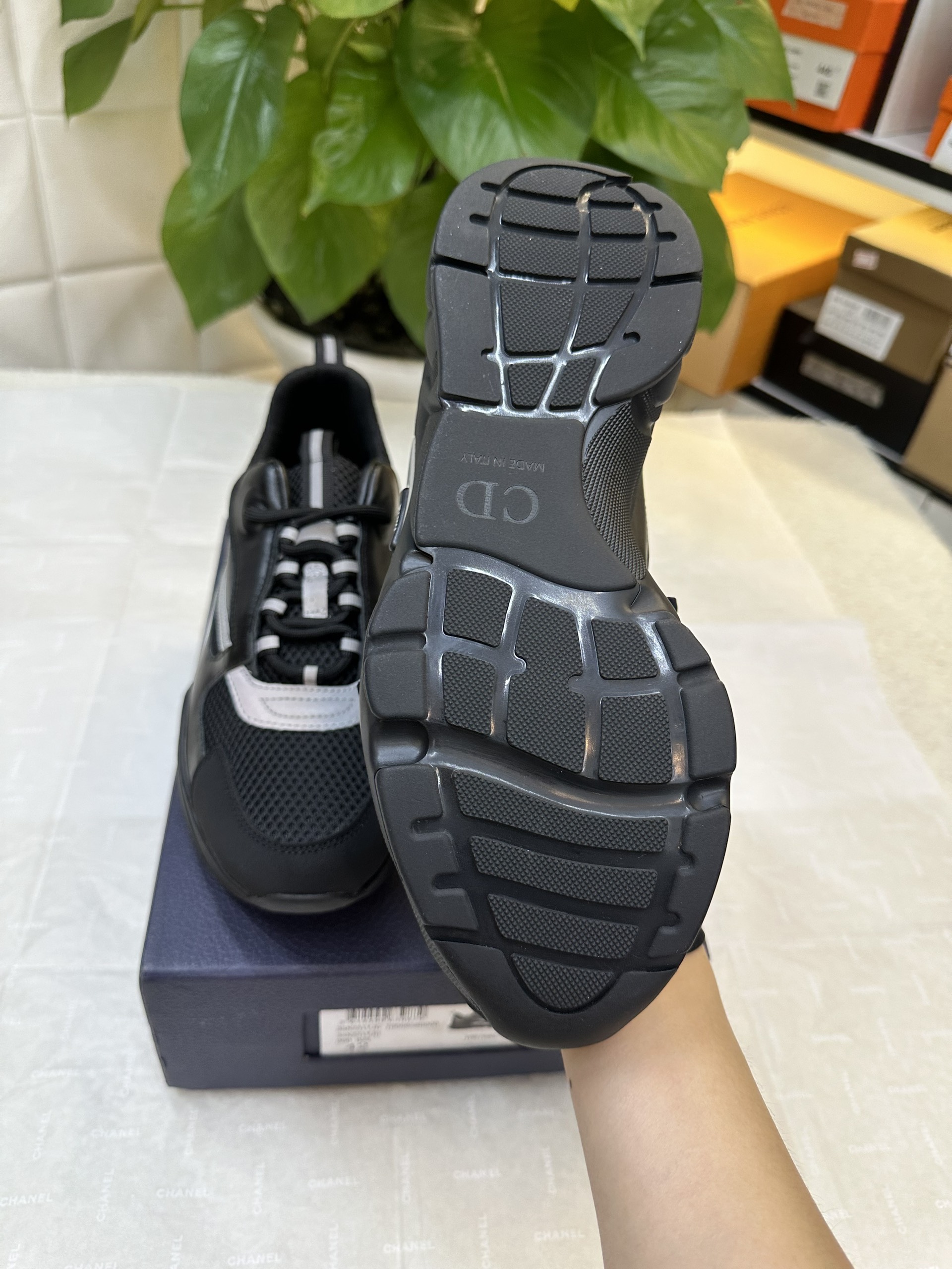 Giày Dior B22 Sneaker ‘Black Mesh’ Siêu Cấp Màu Đen Size 42