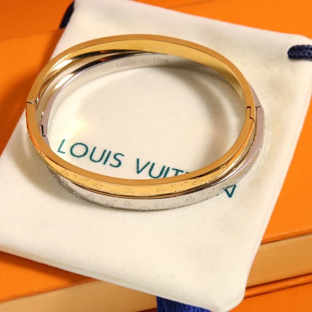 Vòng Tay Louis Vuitton Cổ Điển Siêu Cấp Bóng Loáng Full Box