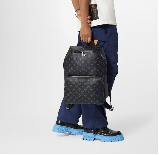 Balo LV Discovery PM Super Màu Đen Size 28cm M43186