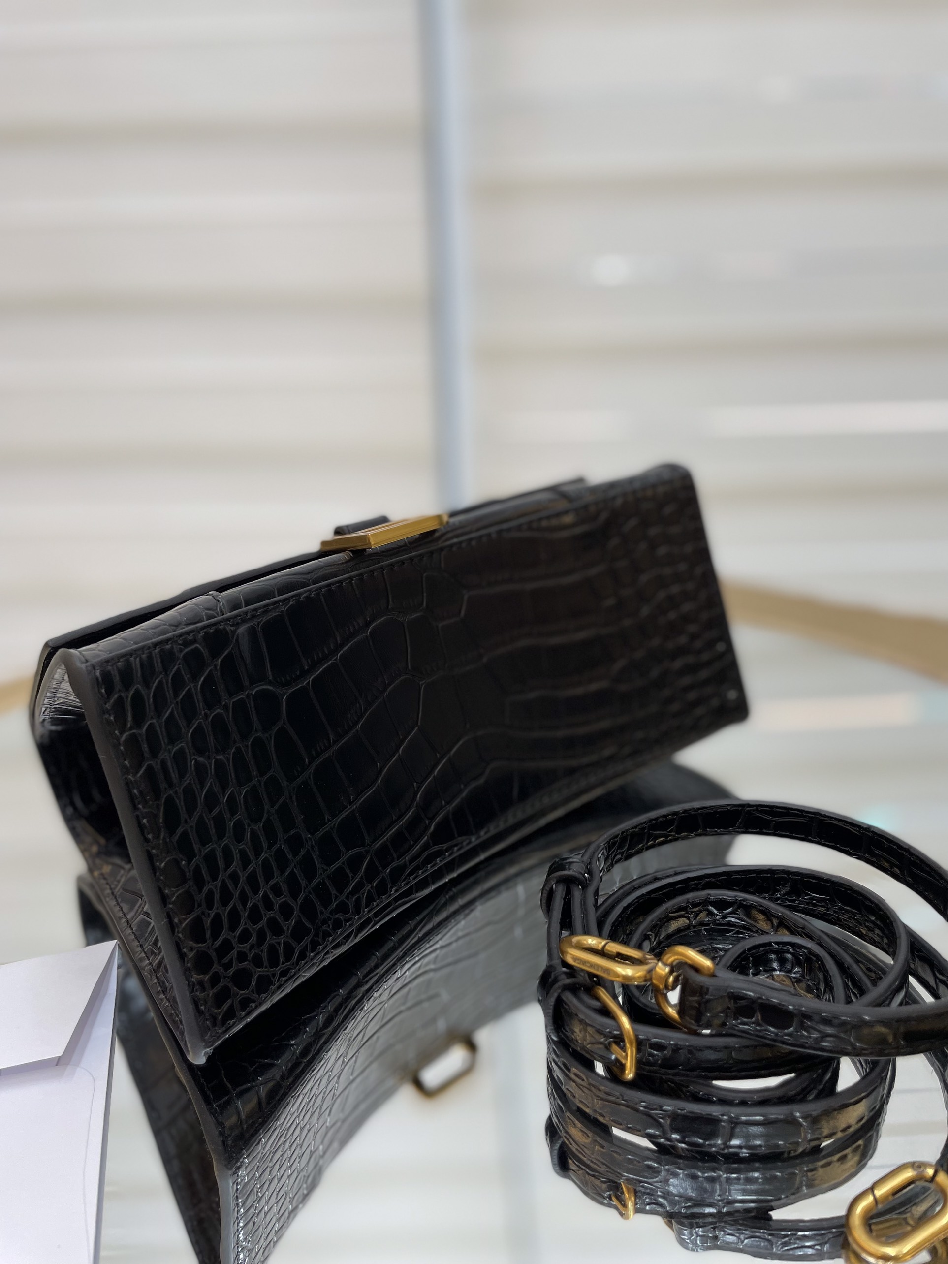 Túi Xách Balenciaga Hourglass Super Da Cá Sấu Size 25cm Màu Đen