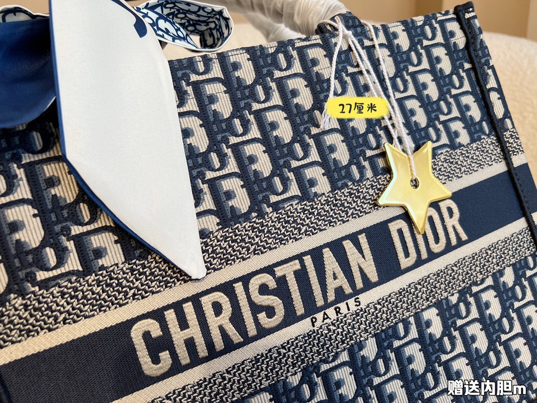 Tổng Hợp Túi Xách Dior Tote Bag Thêu Họa Tiết Dior Oblique Đủ Size