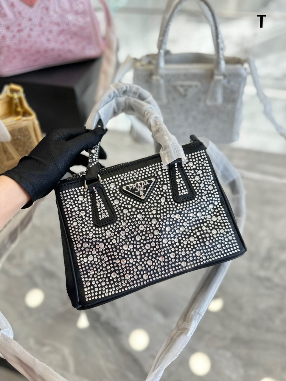 Tổng Hợp Túi Xách Prada Super Galleria Satin Mini-bag with Crystals Size 20*14.5*9.5cm