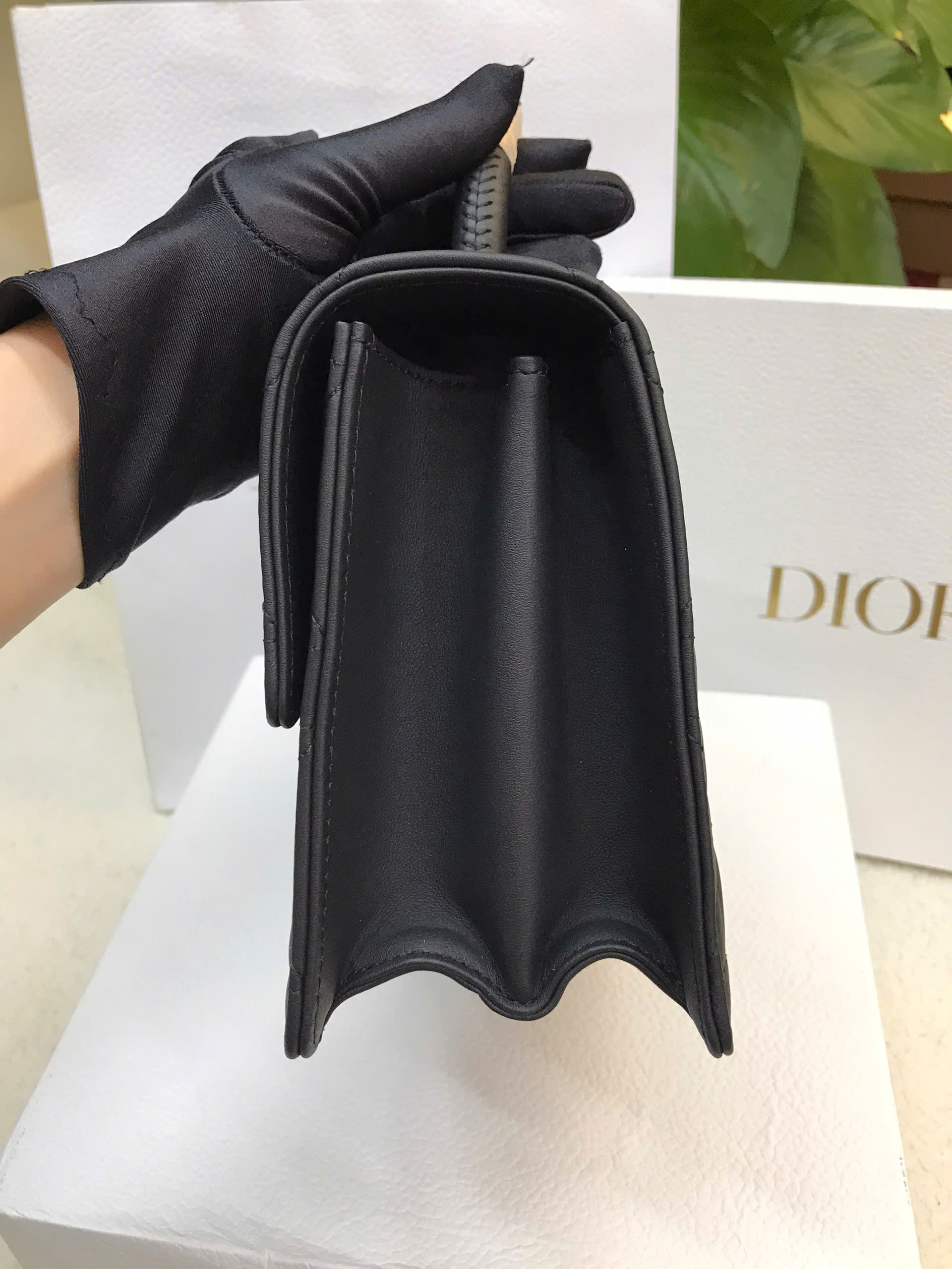 Túi Medium Dior Ange Bag Trench Blacjk Macrocannage Lambskin Vip Màu Đen Size 26cm