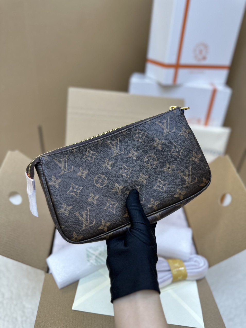 Túi Xách LV Pochette Accessoires Super Màu Nâu Size 23.5cm M40712