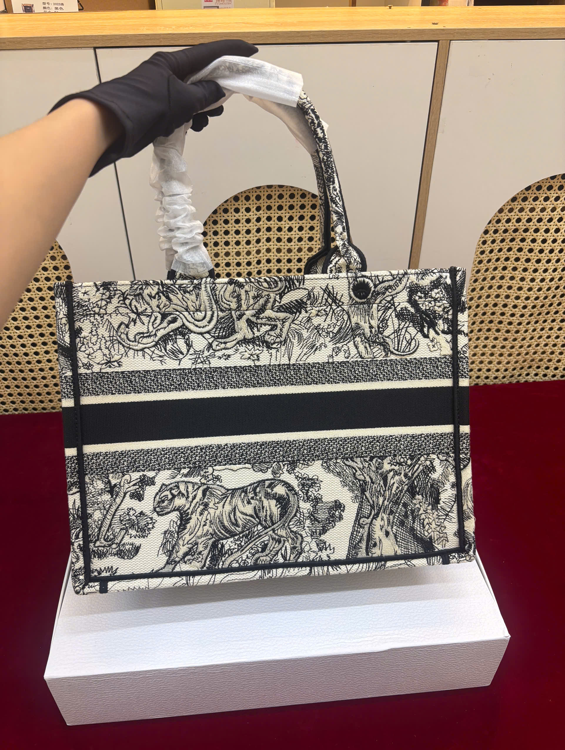 Túi Medium Dior Book Tote Super Size 36cm