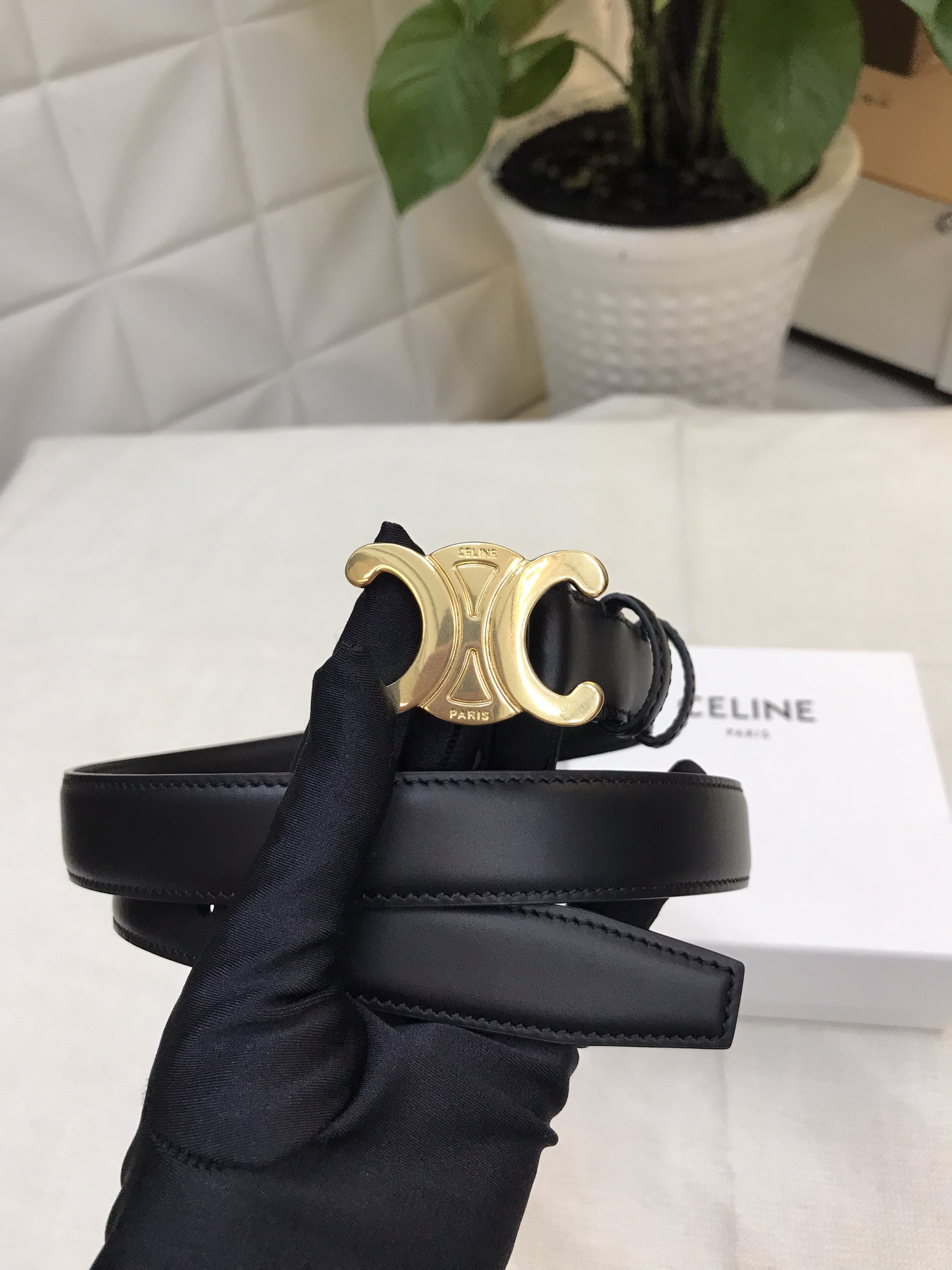 Thắt Lưng Celine Triomphe Belt Smooth Calfskin Bản 2,5cm