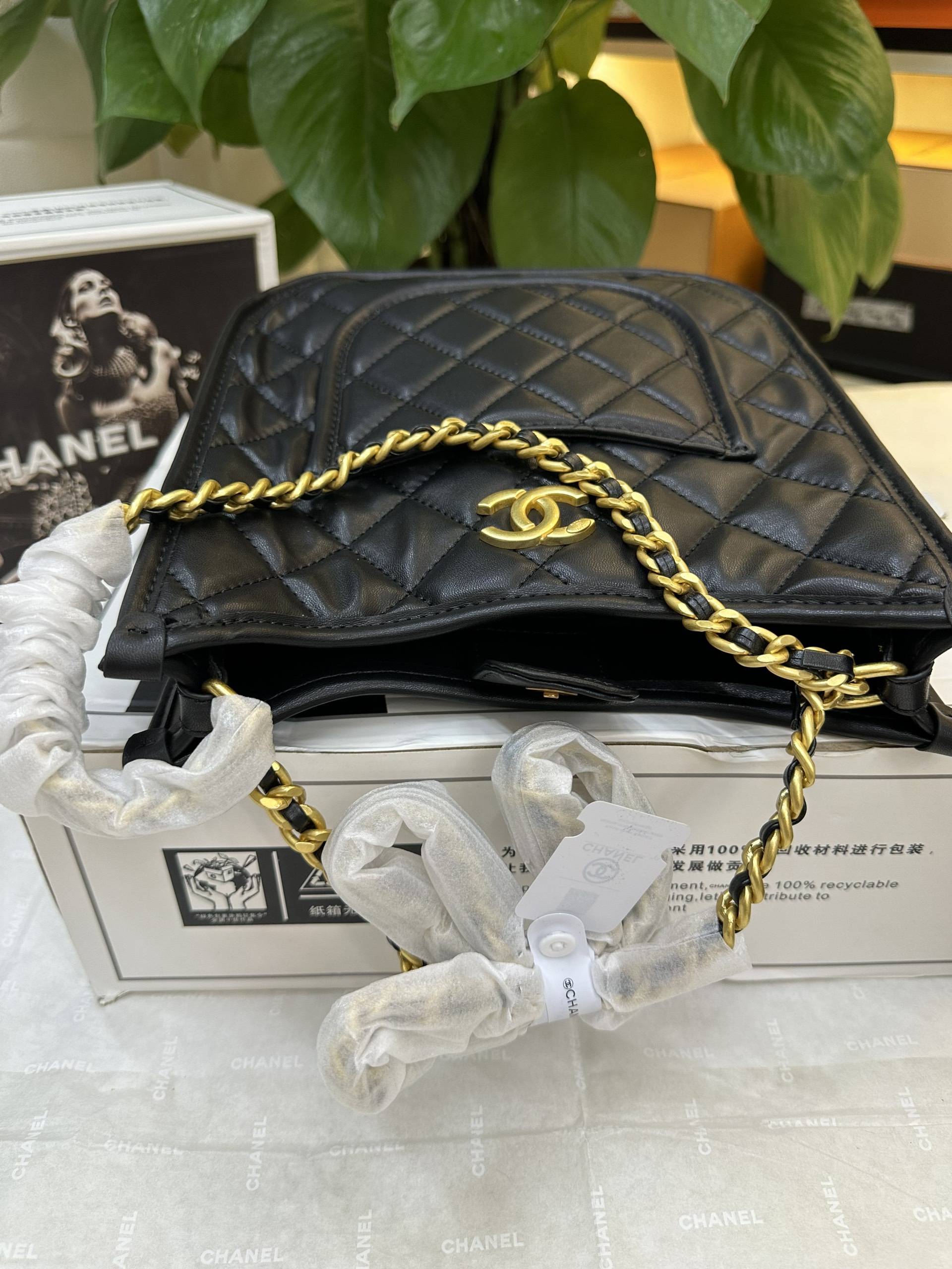 Túi Chanel Hobo Super Màu Đen Size 22cm