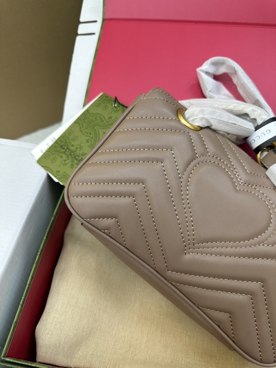 Túi Gucci GG Marmont Matelassé Leather Super Mini Màu Hồng Size 22cm