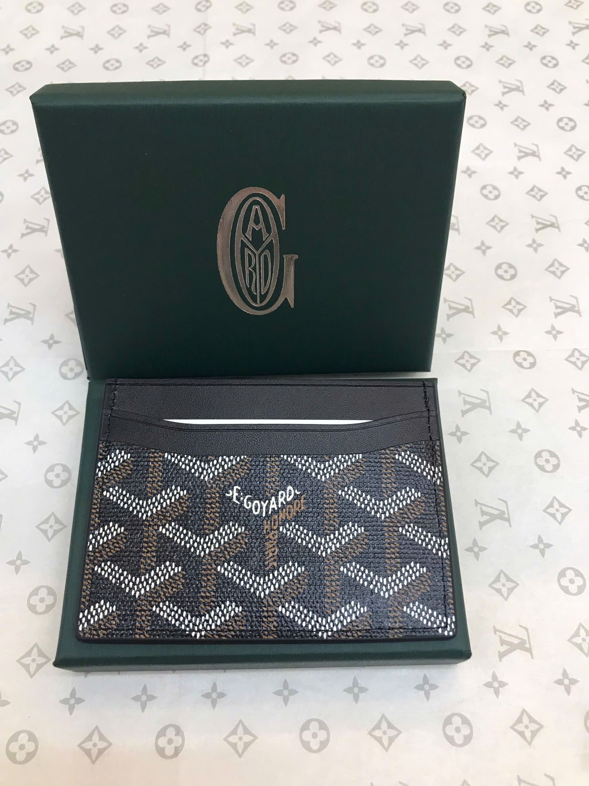 Ví Saint-Sulpice Card Wallet Black Siêu Cấp Màu Đen Size 10,5cm