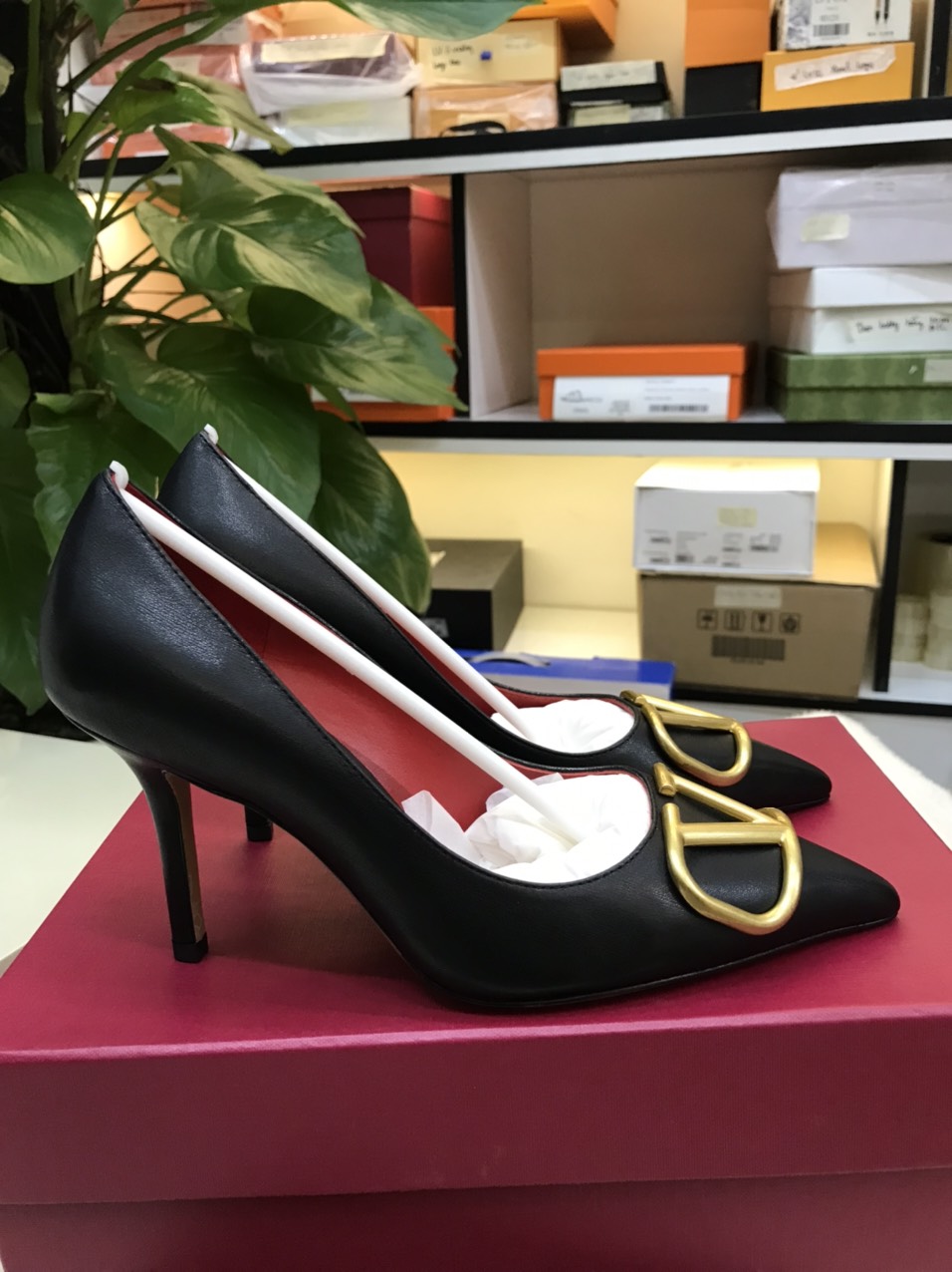 Giày Valentino VLogo Calfskin Pumps Black Siêu Cấp Heels 8cm Size 36