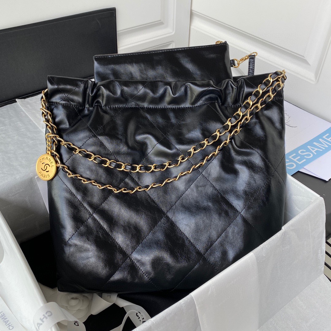 Túi Xách Chanel 22 Khóa Vàng Siêu Cấp Da Đen Size 37cm AS3260
