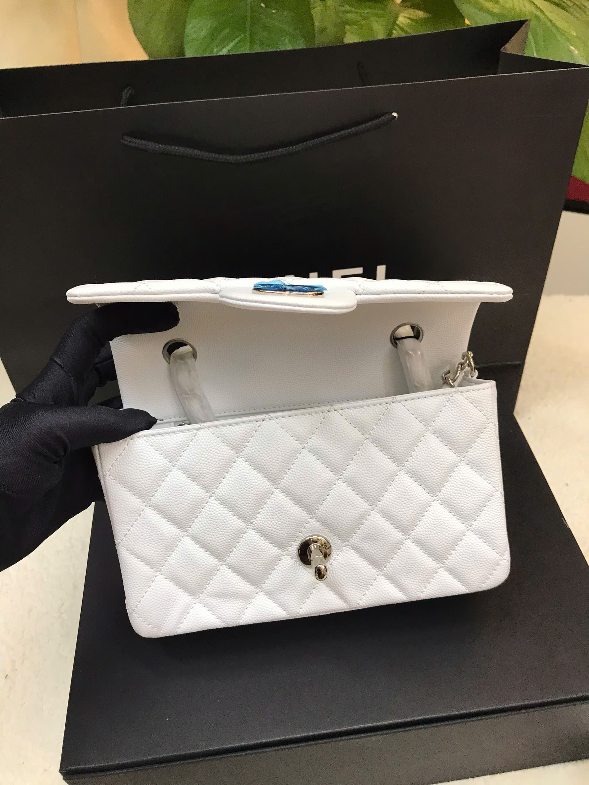 Túi Chanel Classic Mini Siêu Cấp Màu Trắng Size 20cm