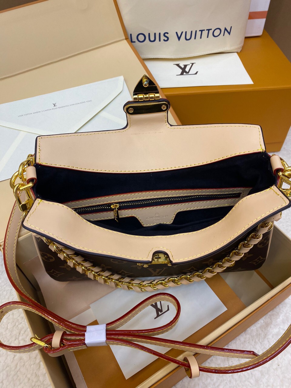 Túi Xách LV Twinny Màu Nâu Size 29cm M46659