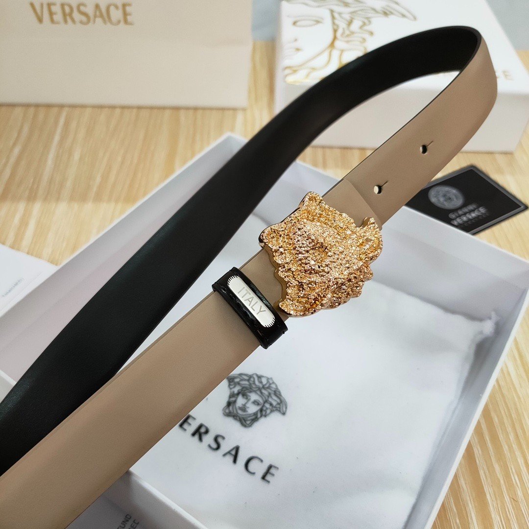 Thắt Lưng Versace Da Trơn Hai Mặt Siêu Cấp Mặt Vàng Size 2.5cm