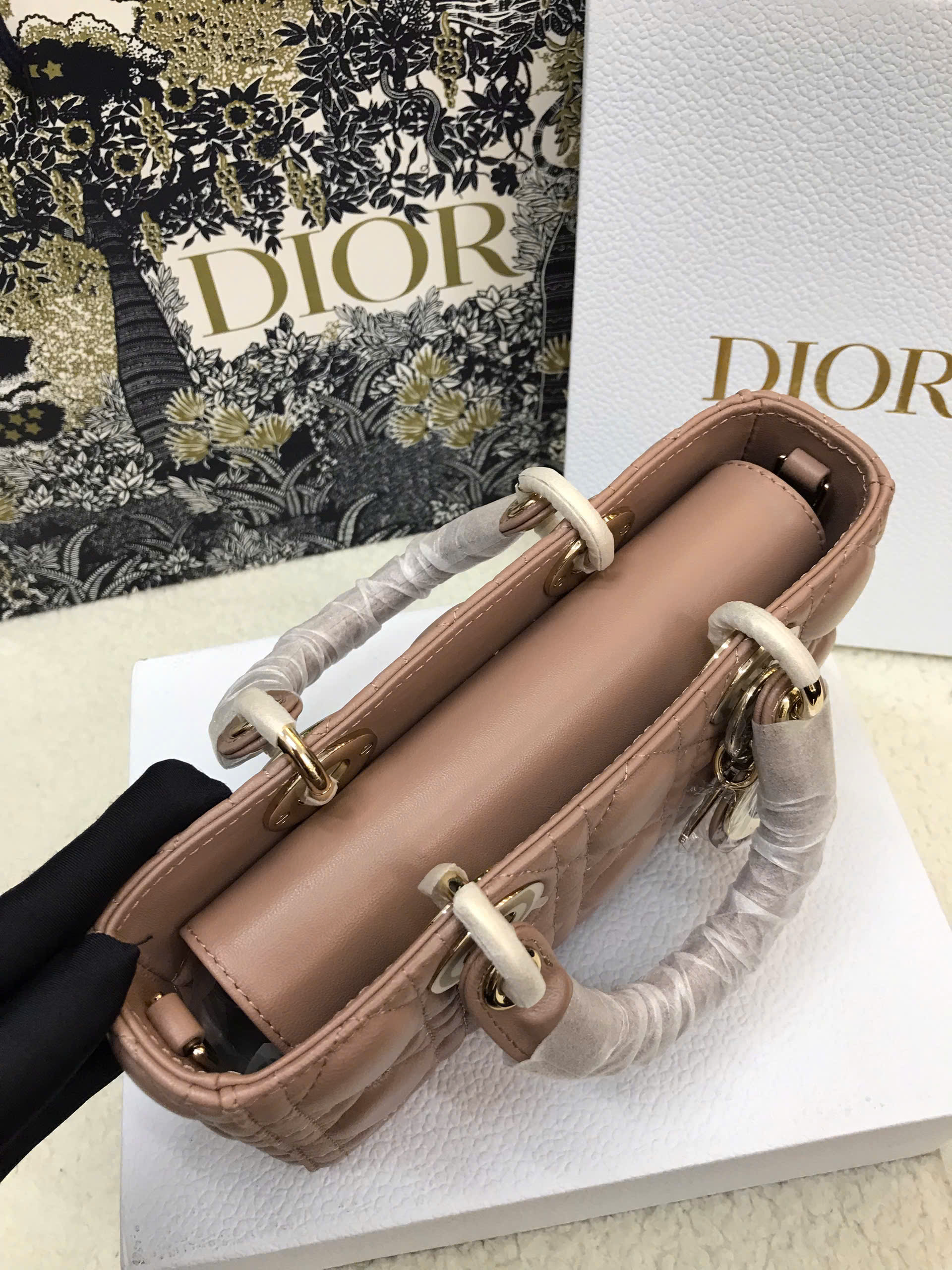 Túi Dior Small Lady D-Joy Bag Pale Pink Cannage Lambskin Siêu Cấp Màu Hồng Size 22cm