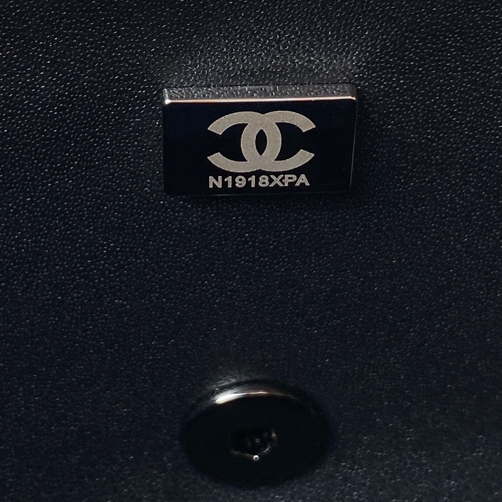 Túi Xách Chanel Black Silver Sequin Reissue Bag Mix Màu A01116