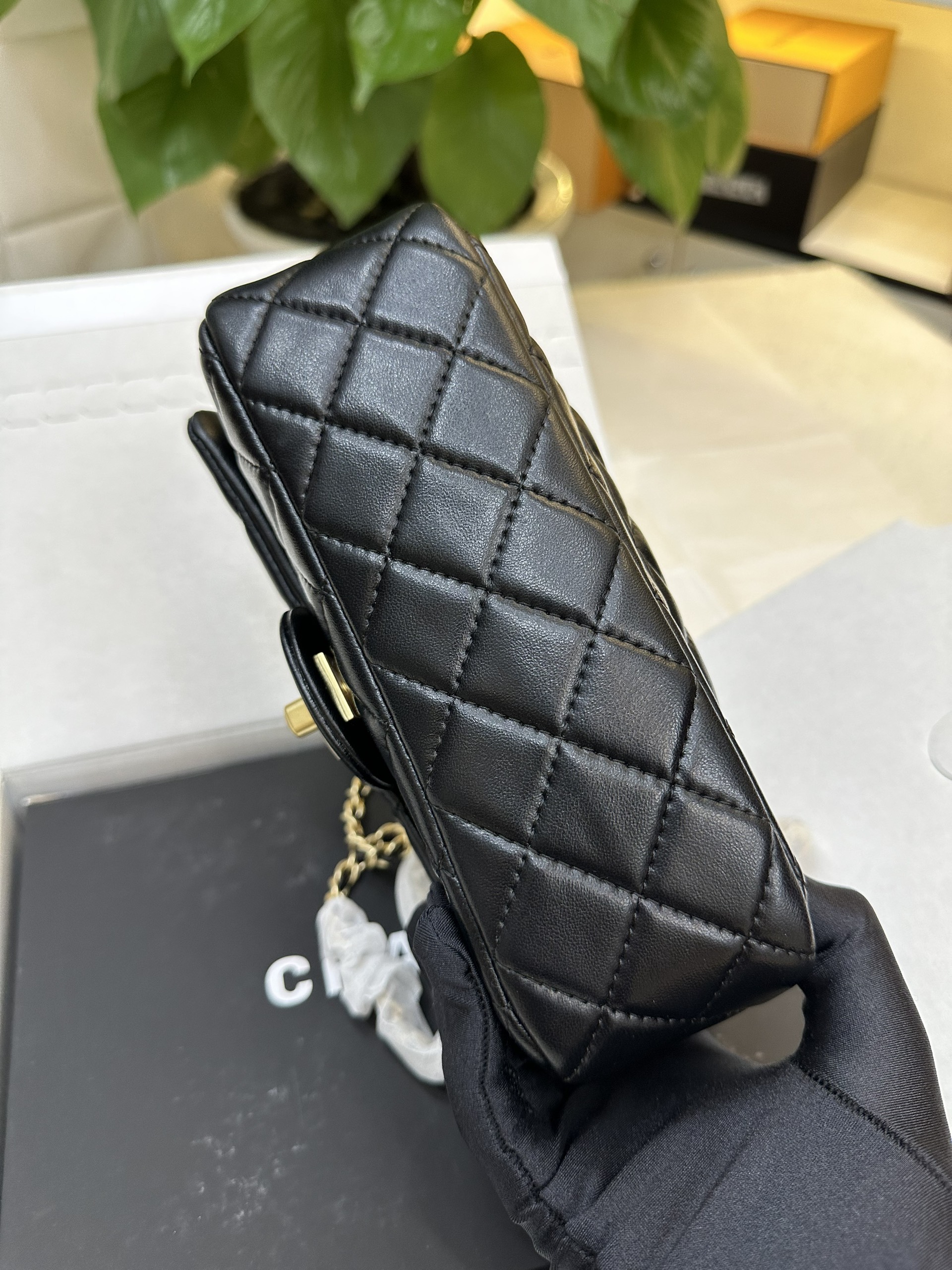 Túi Chanel Square Pearl Crush Super Màu Đen Size 20cm