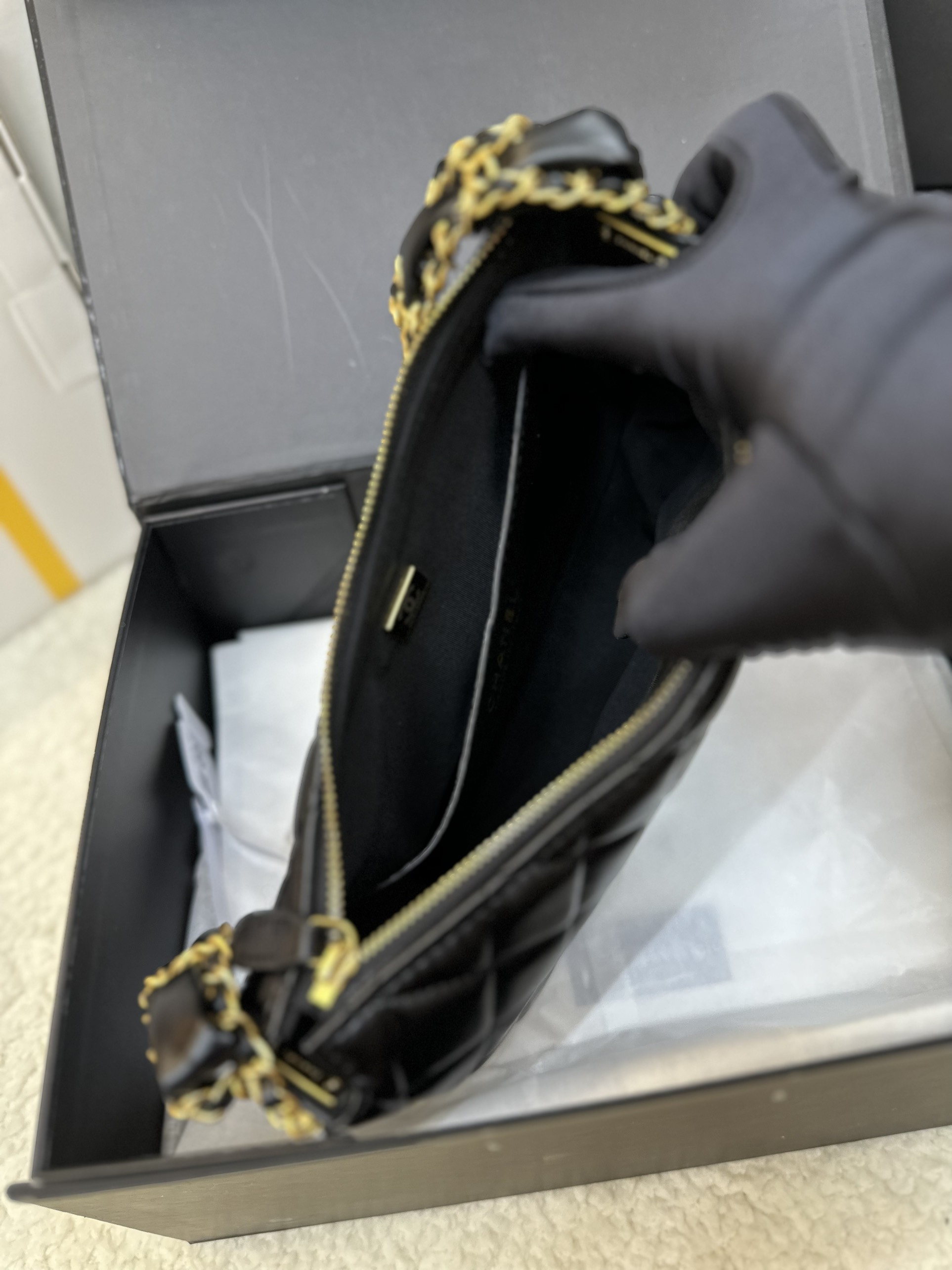 Túi Chanel 23k Màu Đen Size 26cm AS1160