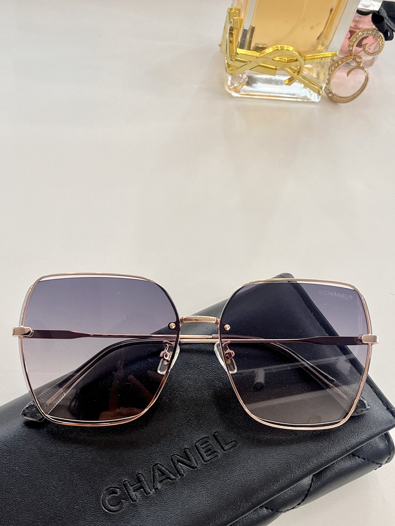 Tổng Hợp Kính Chanel Siêu Cấp Sunglasses 2023 SS 019