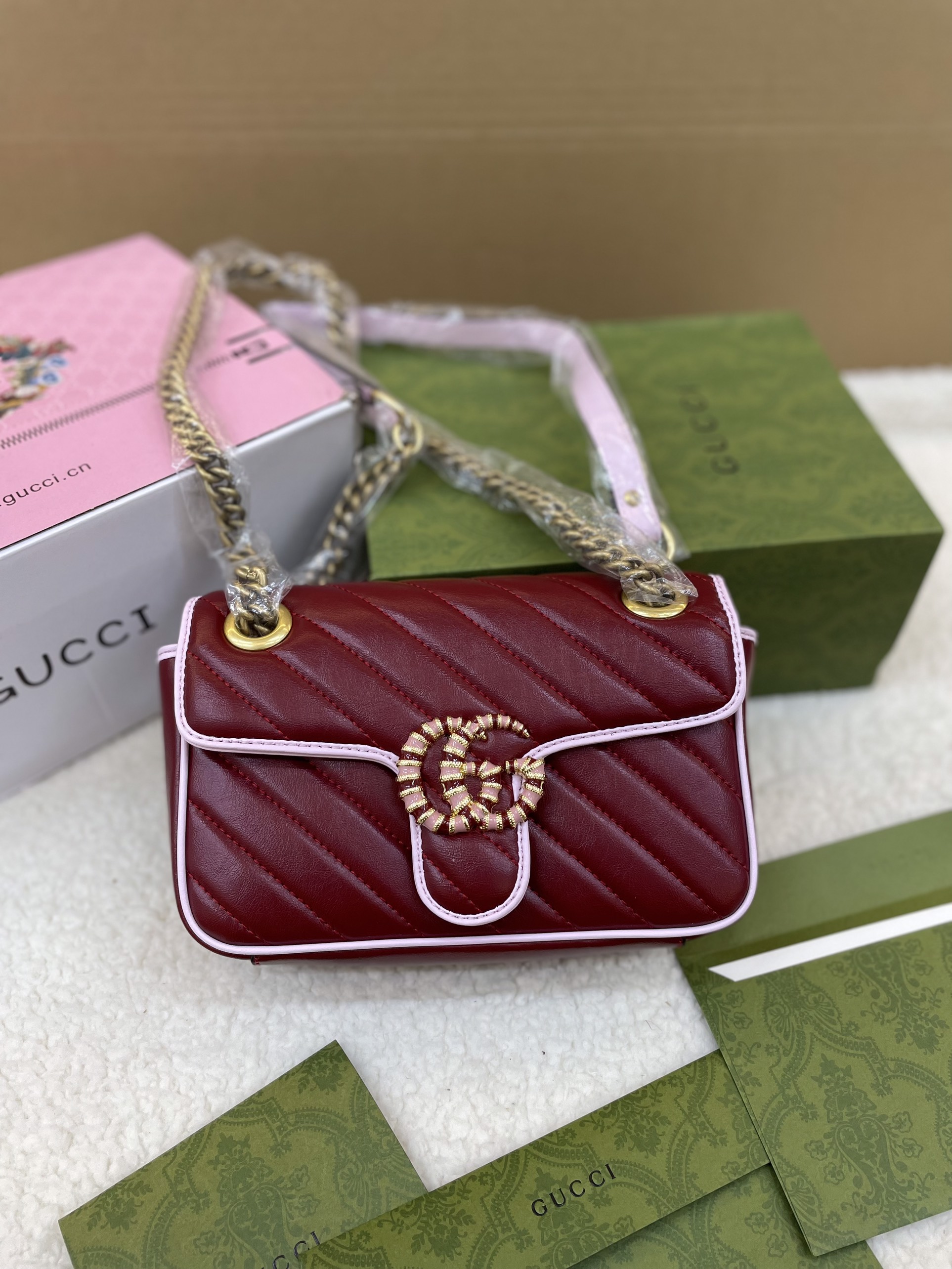 Túi Xách Gucci Marmont Super Màu Đỏ Size 22cm Full Box