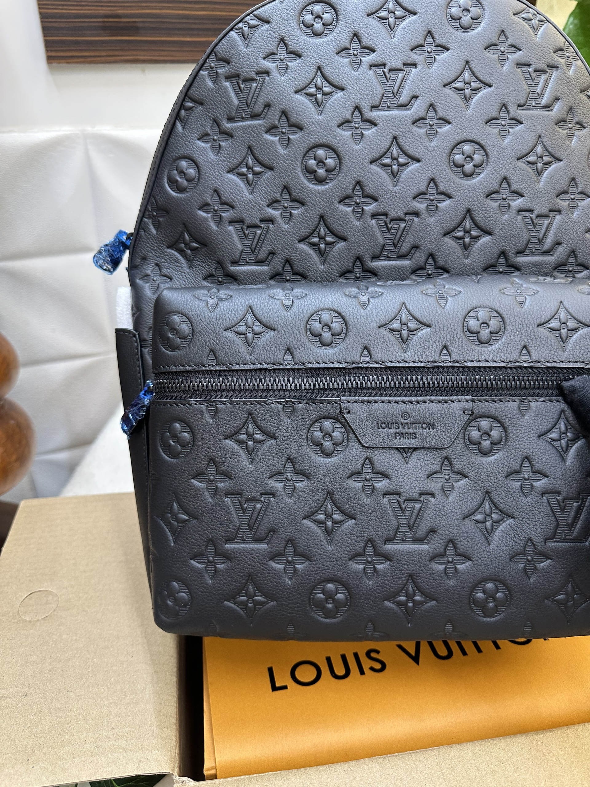 Ba Lô LV Discovery Backpack Vip Màu Đen Size 29cm M46553