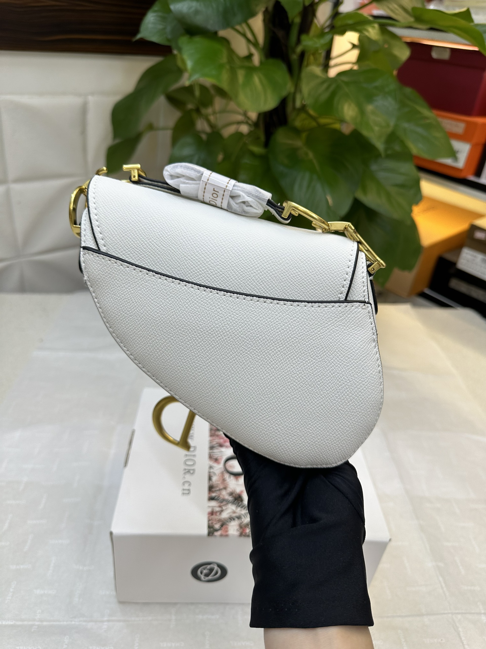 Túi Dior Mini Saddle Bag With Strap White Super Màu Trắng Size 19cm