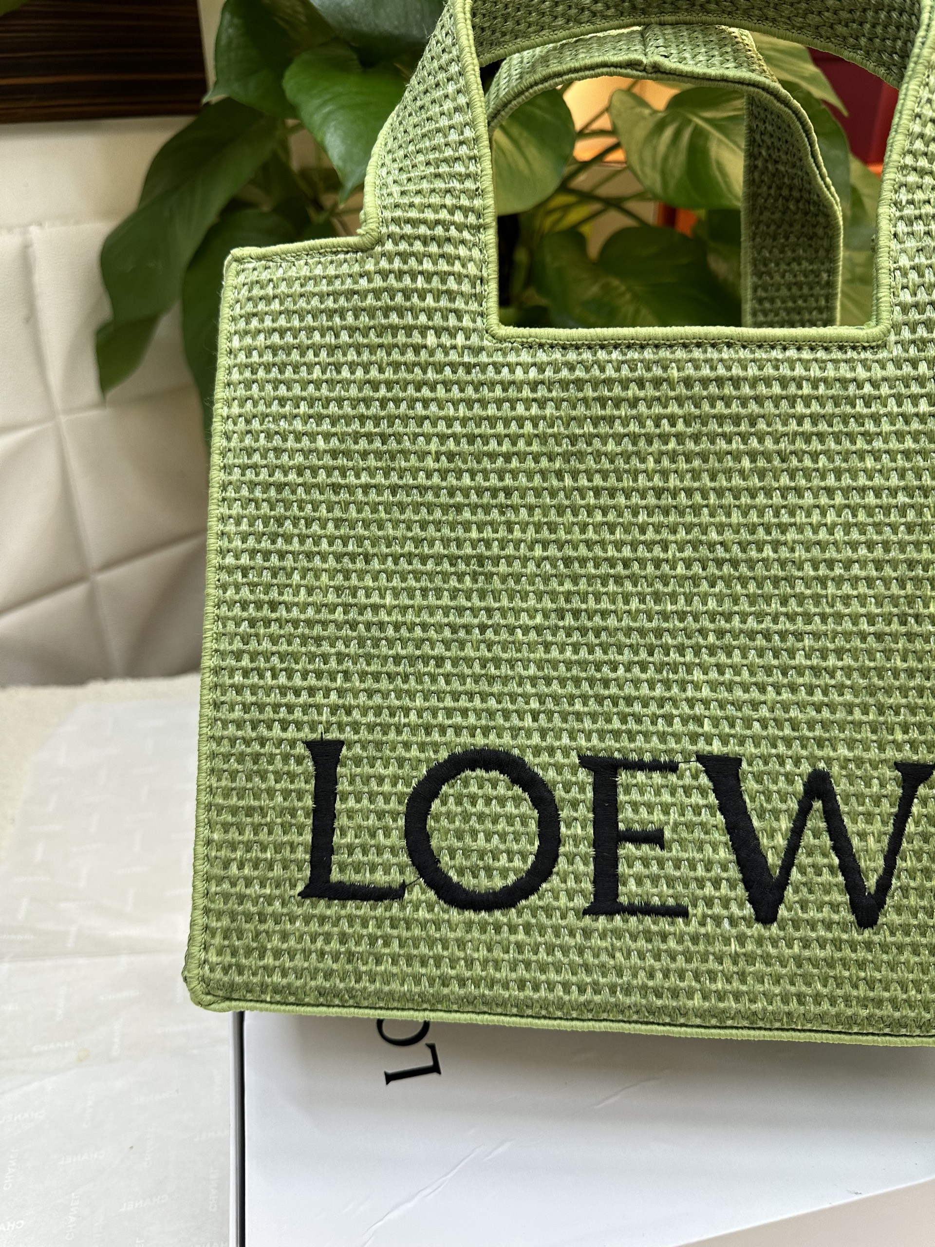 Túi Loewe Medium LOEWE Font Tote In Raffia Super Màu Xanh Size 30cm