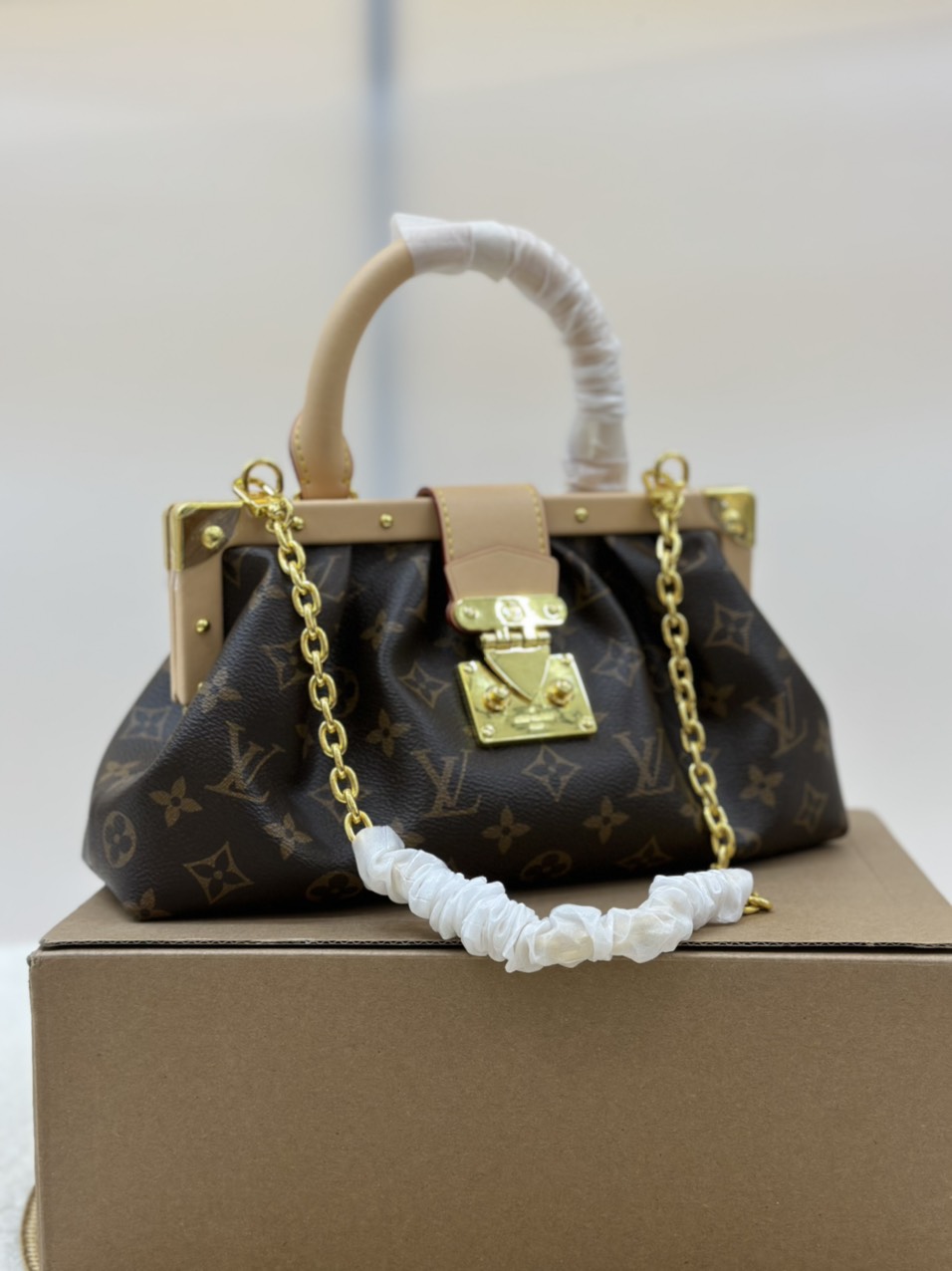 Túi Xách LV Monogram Clutch Super Màu Nâu Size 28cm Full Box
