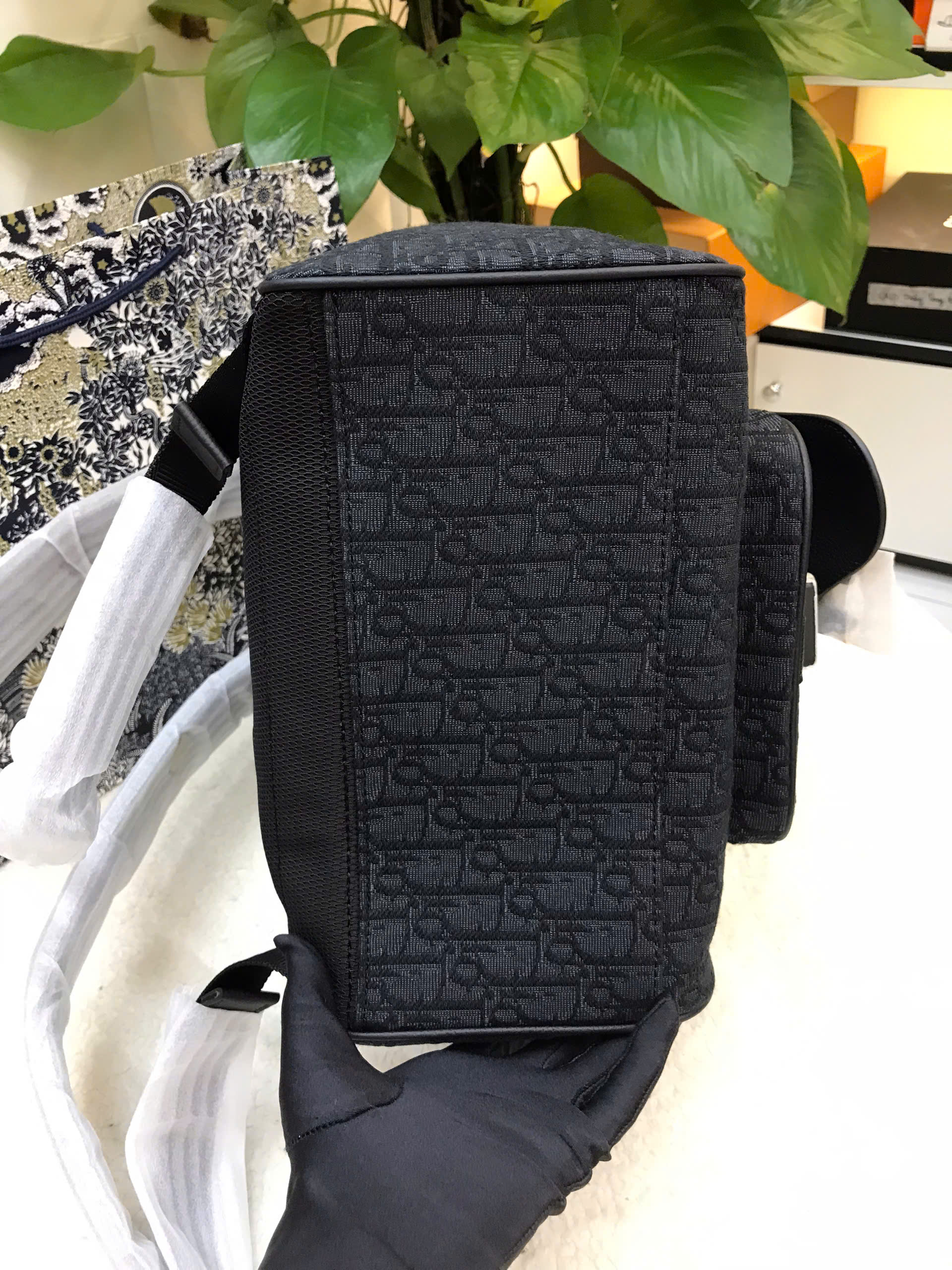 Balo Dior Saddle Backpack with Flap Siêu Cấp Màu Đen Size 40cm