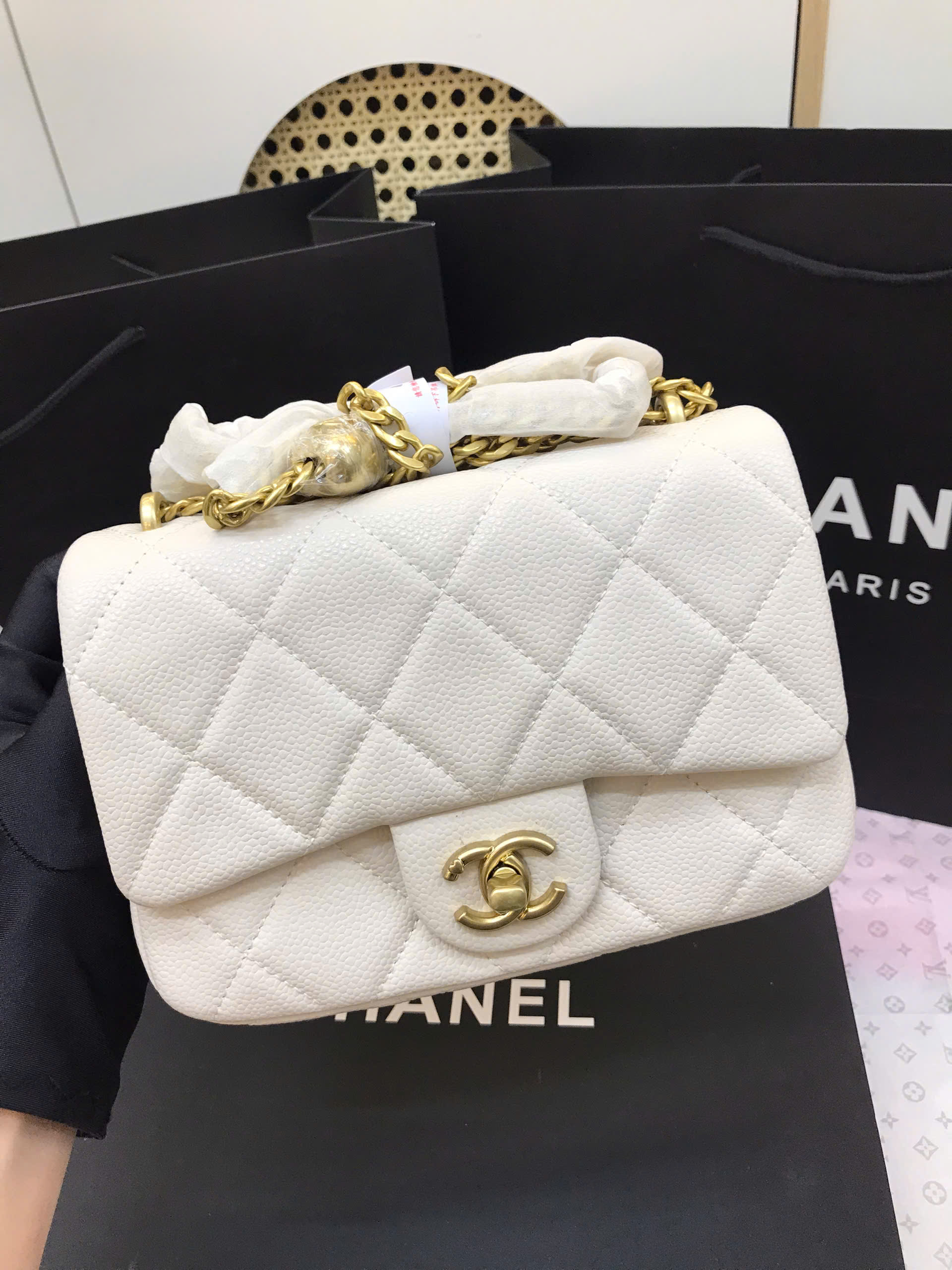 Túi Chanel Mini Flap Chain Bag White Calfskin Gold Super Màu Trắng Size 18cm