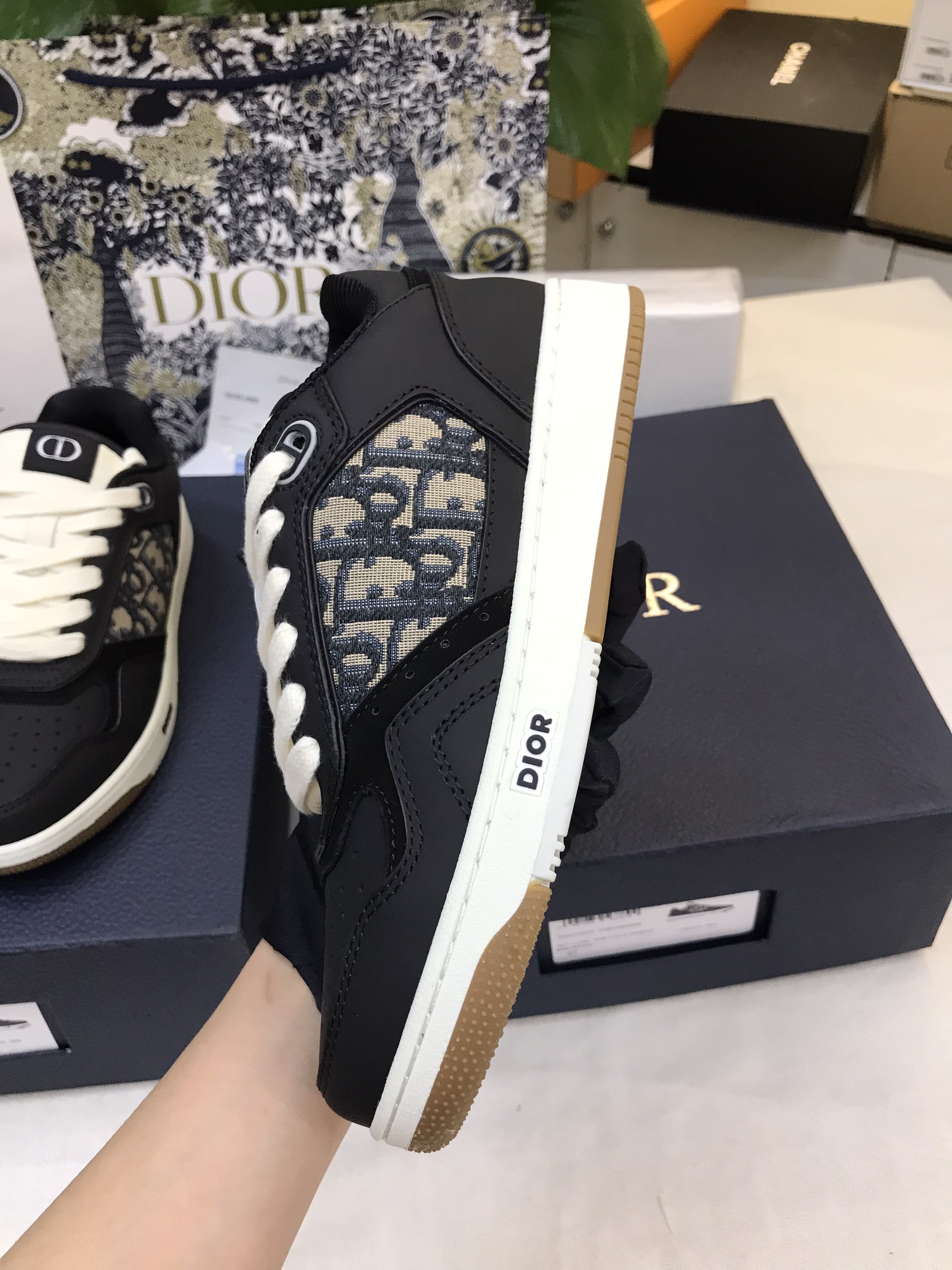 Giày Thể Thao Dior B27 Low-Top Sneaker Siêu Cấp Size 37