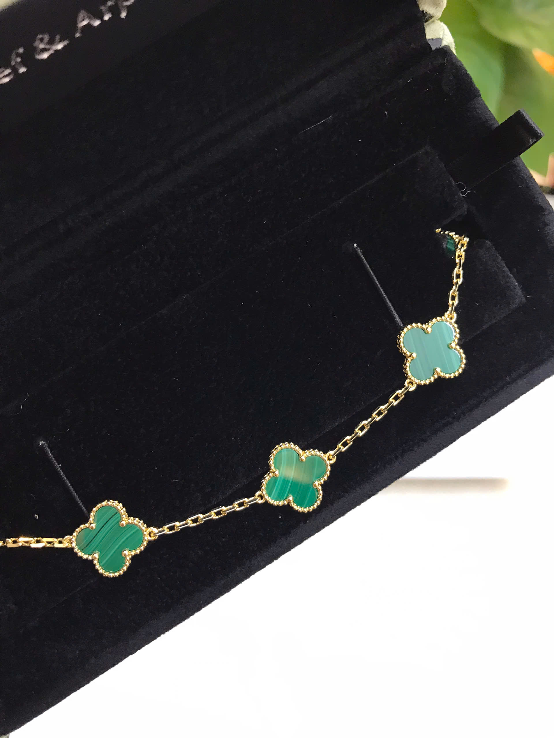 Vòng Tay Vintage Alhambra Bracelet 5 Motifs Green Siêu Cấp