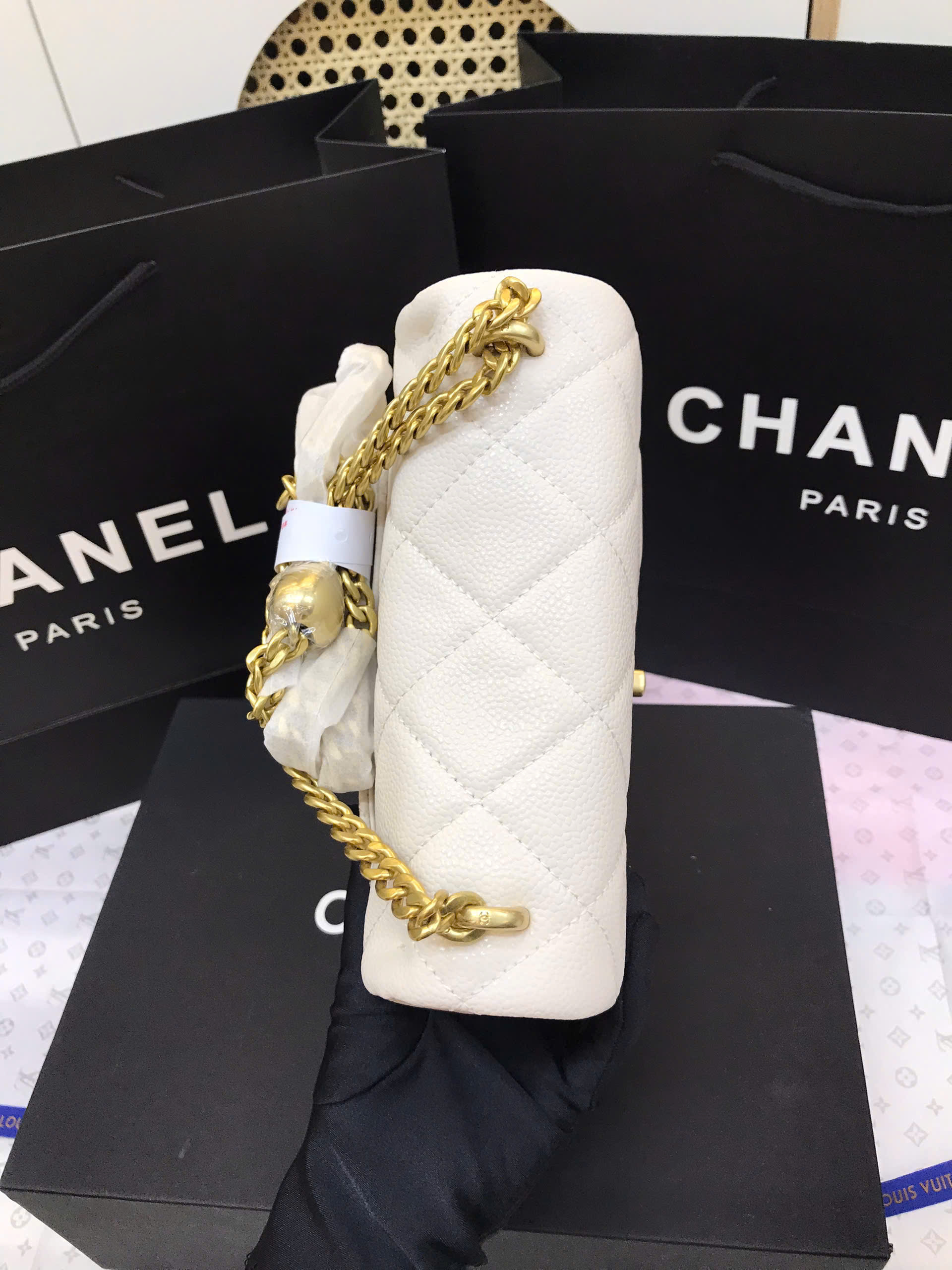 Túi Chanel Mini Flap Chain Bag White Calfskin Gold Super Màu Trắng Size 18cm