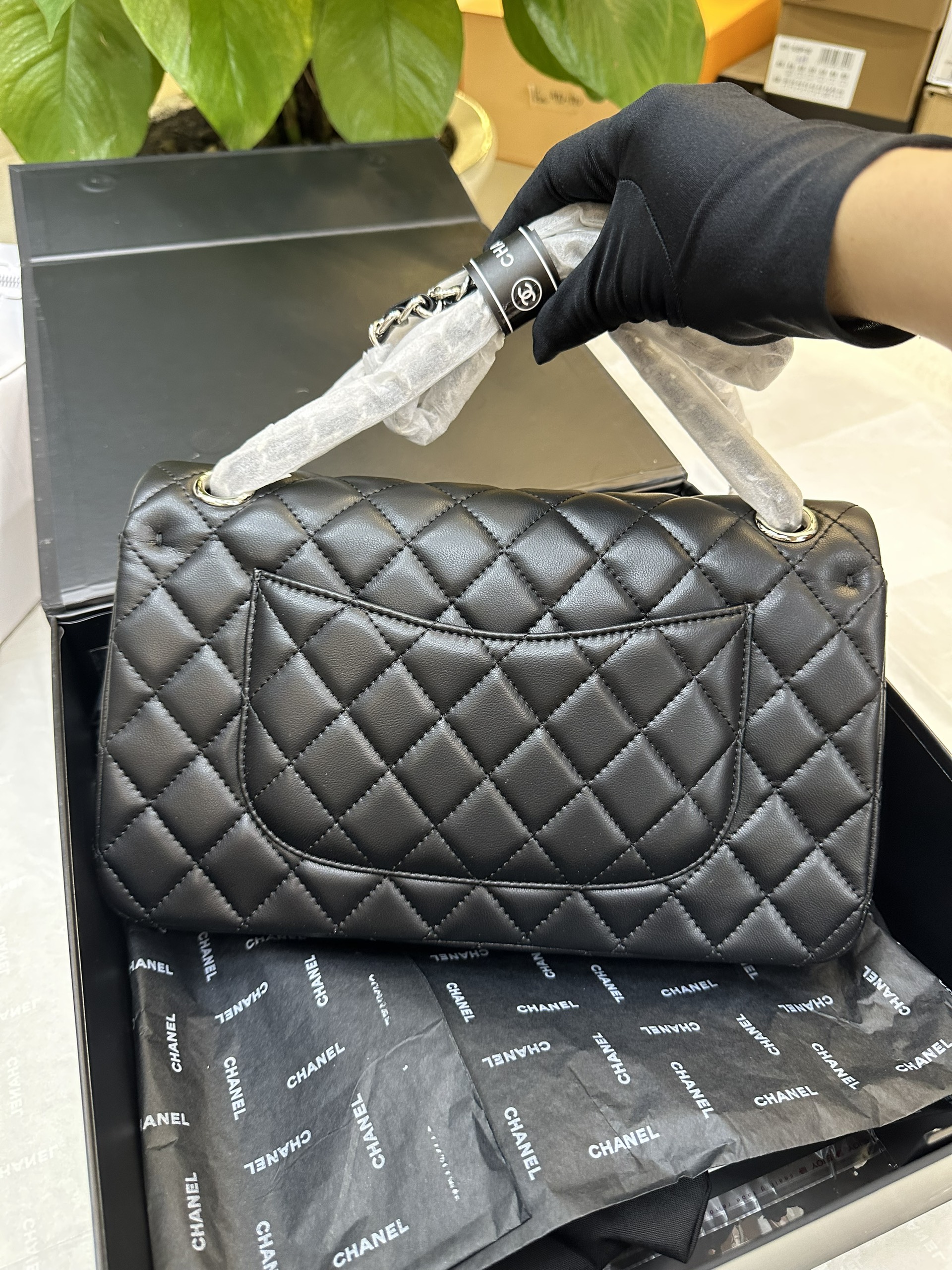 Túi Chanel Classic Super Màu Đen Logo Bạc Size 25cm