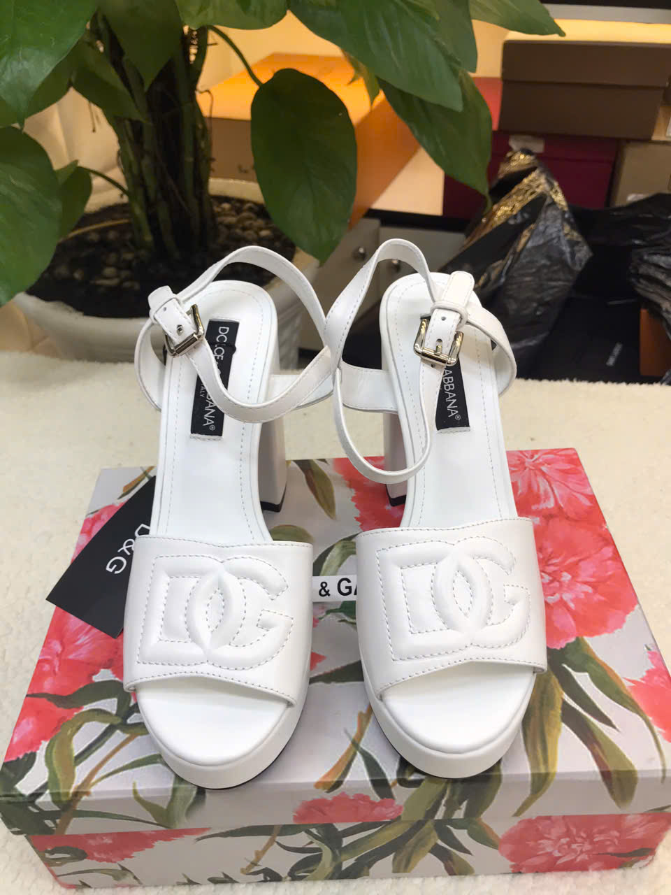 Giày D&G Calfskin Platform Sandals Siêu Cấp Màu Trắng Size 36