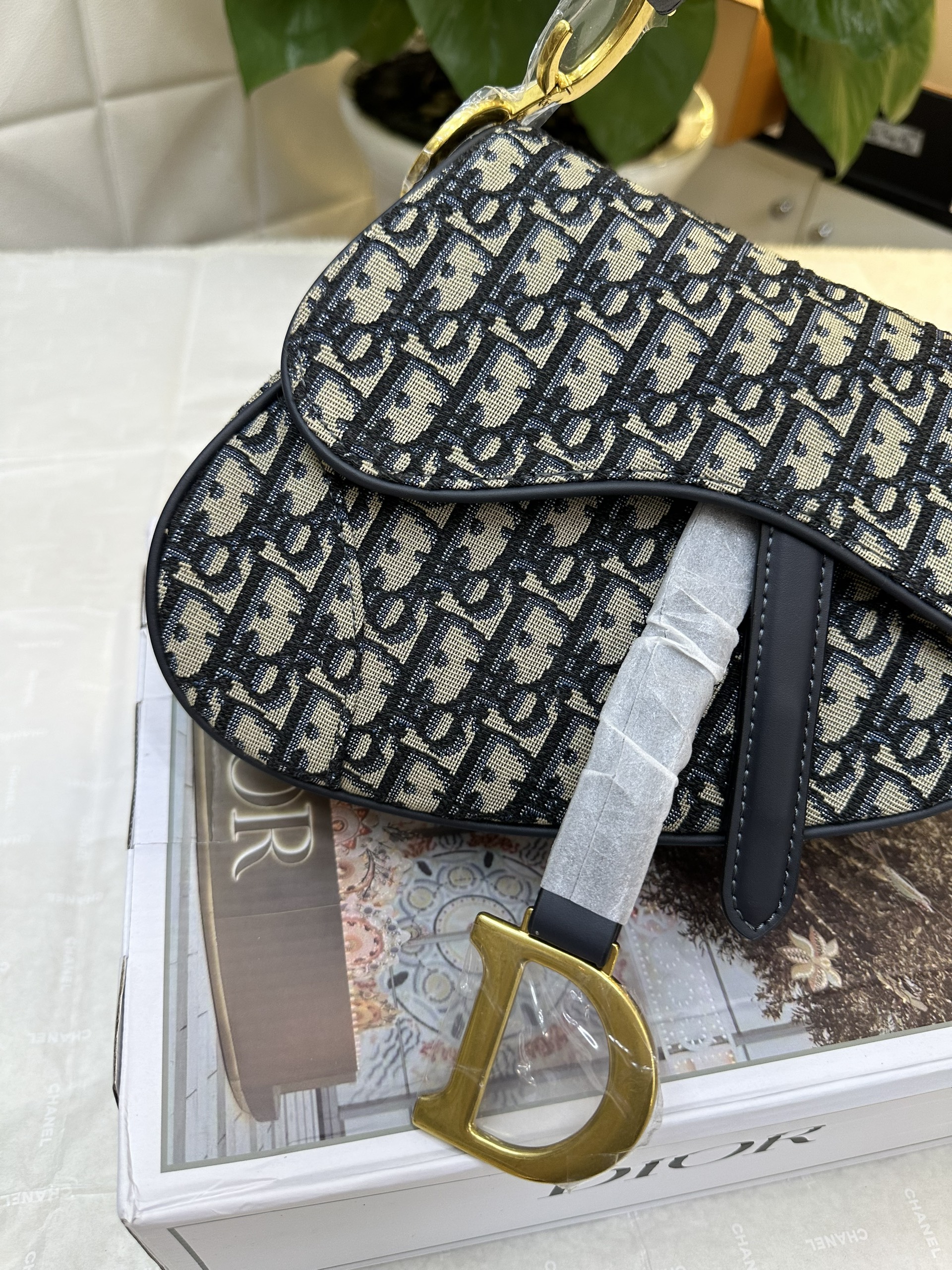 Túi Dior Saddle Bag With Strap Super Màu Xanh Đen Size 25.5cm