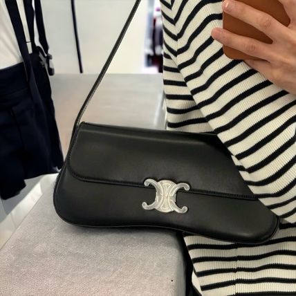 Túi Medium Celine Lola Bag In Shiny Calfskin Siêu Cấp Size 28cm