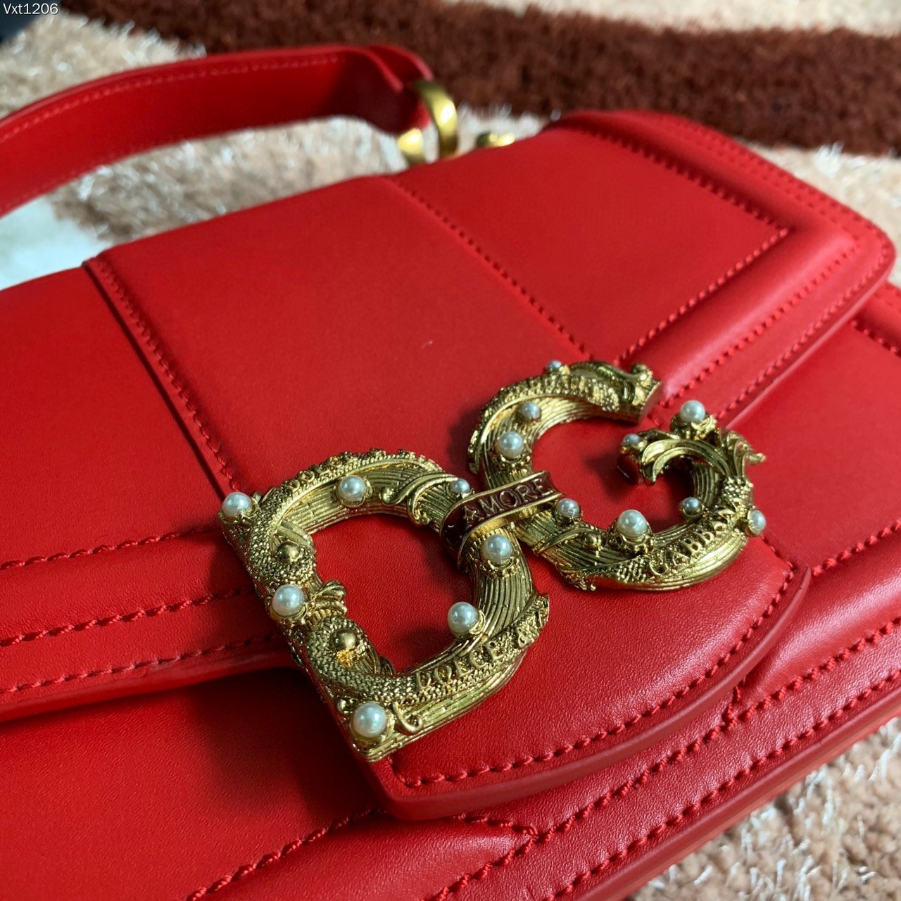 Túi Xách Dolce & Gabbana Amore Màu Đỏ size 27cm