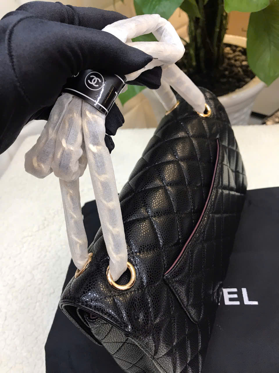 Túi Chanel Classic Flap Super Màu Đen Da Hạt Khóa Vàng Size 25cm