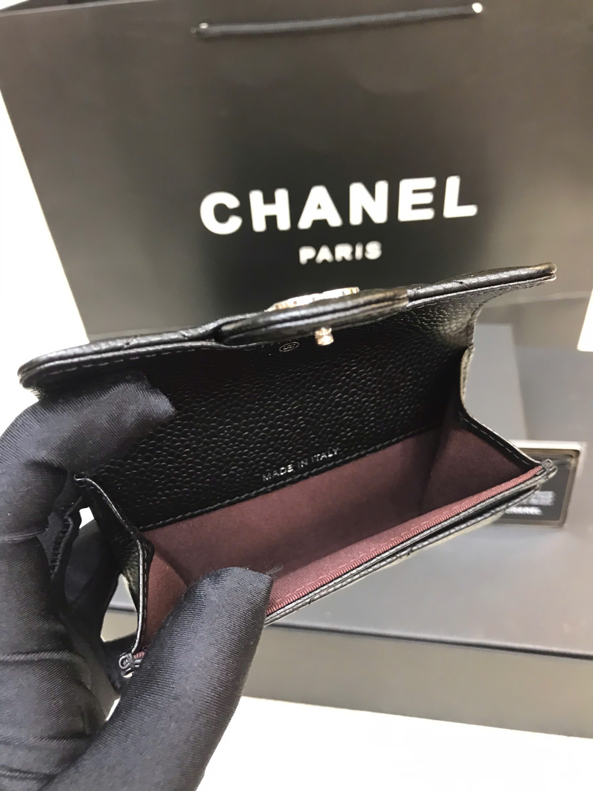 Ví Chanel Classic Flap Card Holder Black Caviar Vip Màu Đen Size 11cm