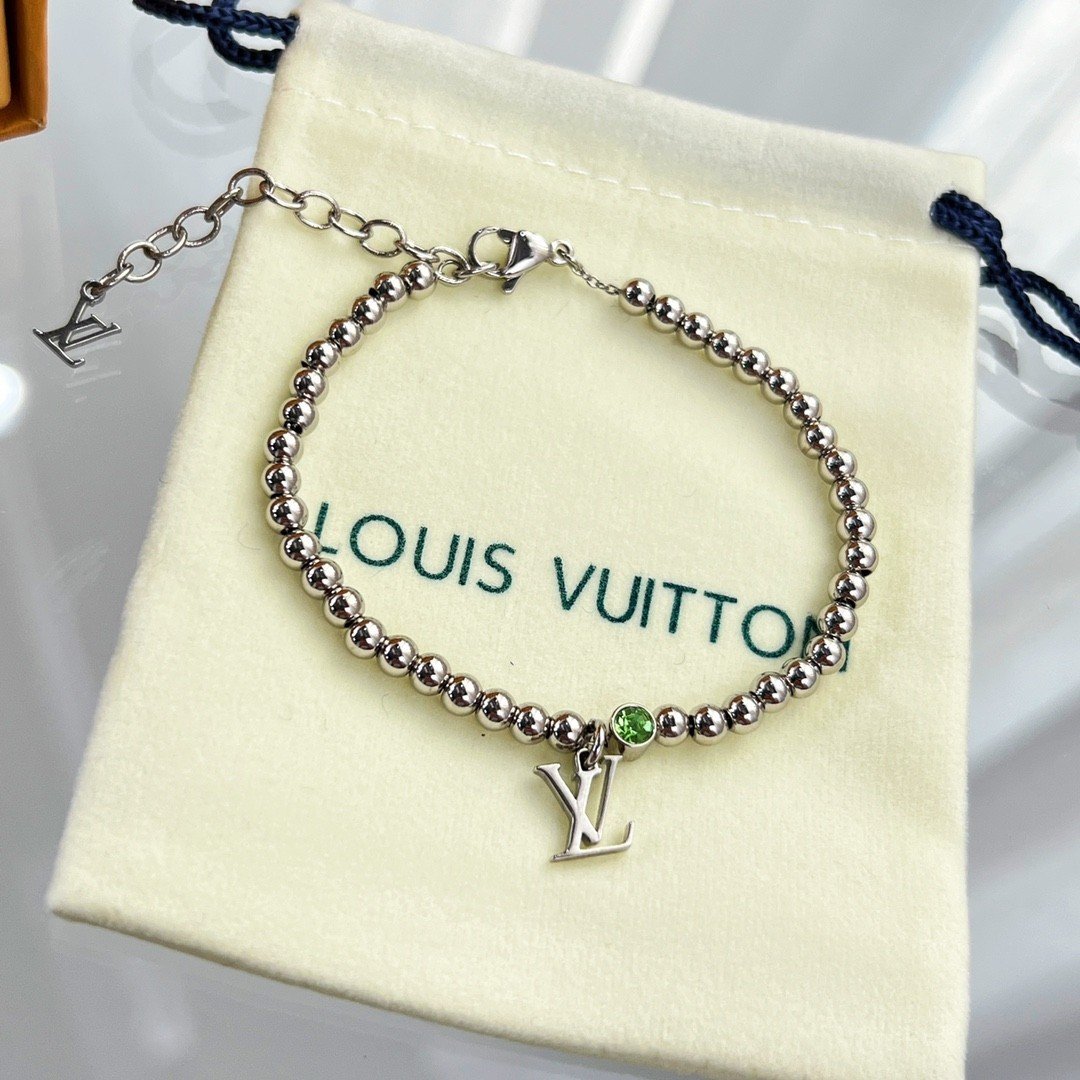 Vòng Tay Louis Vuitton Kim Cương Xanh Siêu Cấp Hạt Tròn Full Box