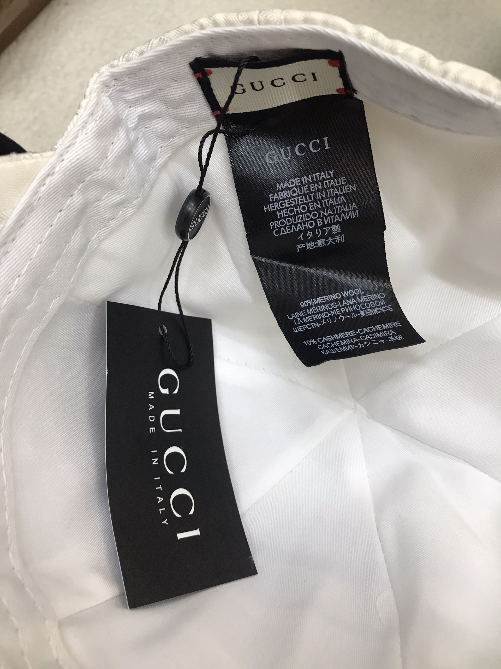 Nón Gucci Siêu Cấp Màu Trắng