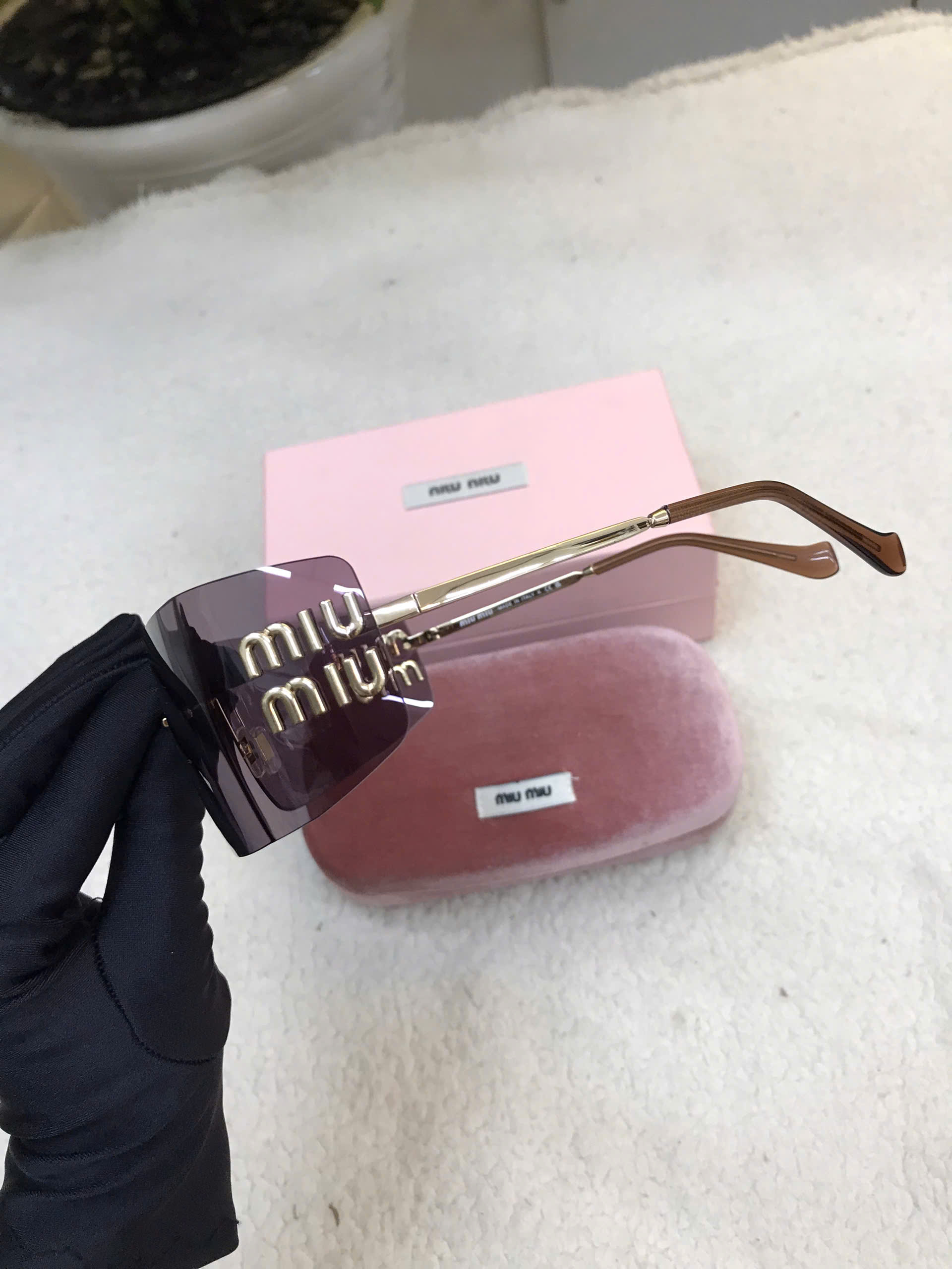 Kính Miu Miu Runway Sunglasses Siêu Cấp