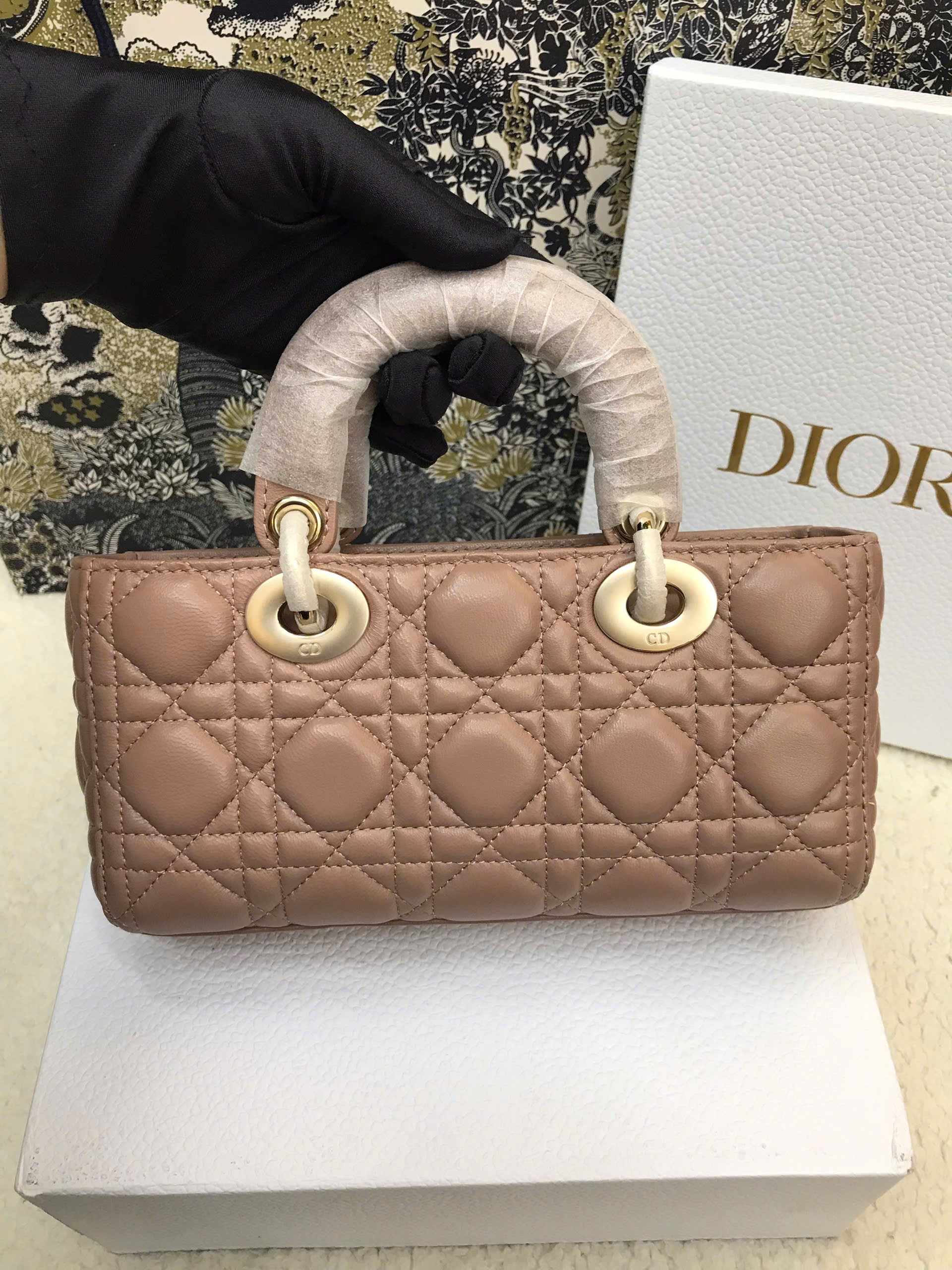 Túi Dior Small Lady D-Joy Bag Pale Pink Cannage Lambskin Siêu Cấp Màu Hồng Size 22cm