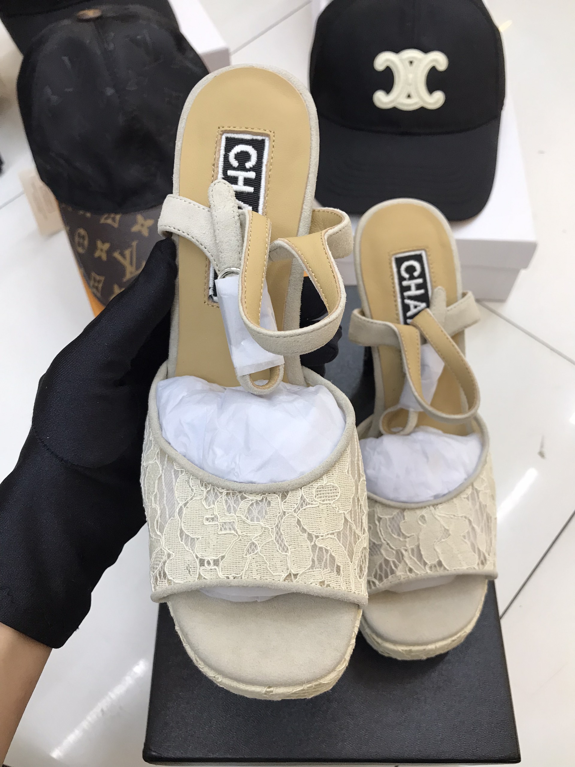 Giày Cao Gót Chanel Sandal Siêu Cấp Màu Trắng Size 35