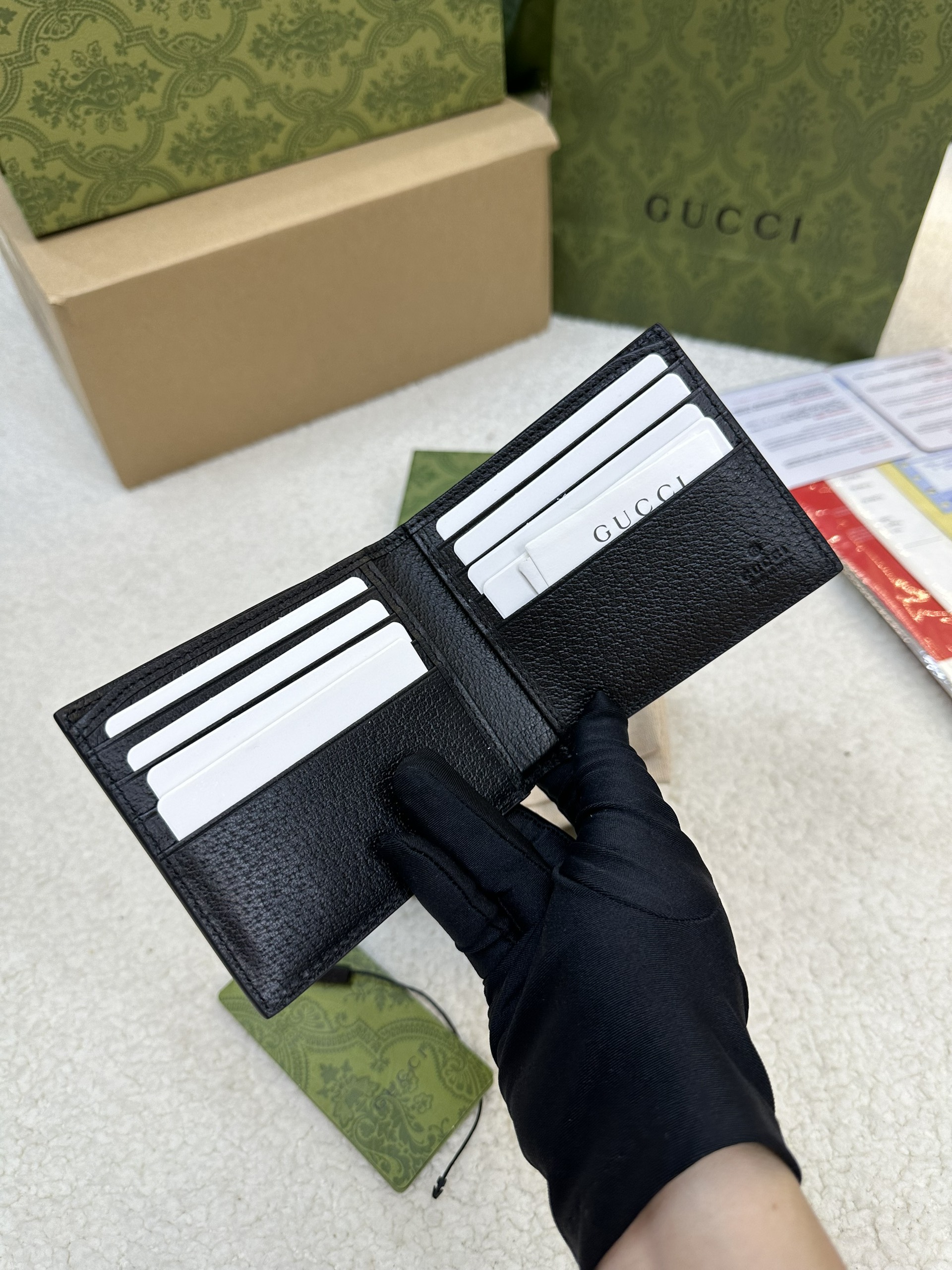 Ví Gucci Marmont Leather Bi-Fold Wallet Siêu Cấp Màu Đen