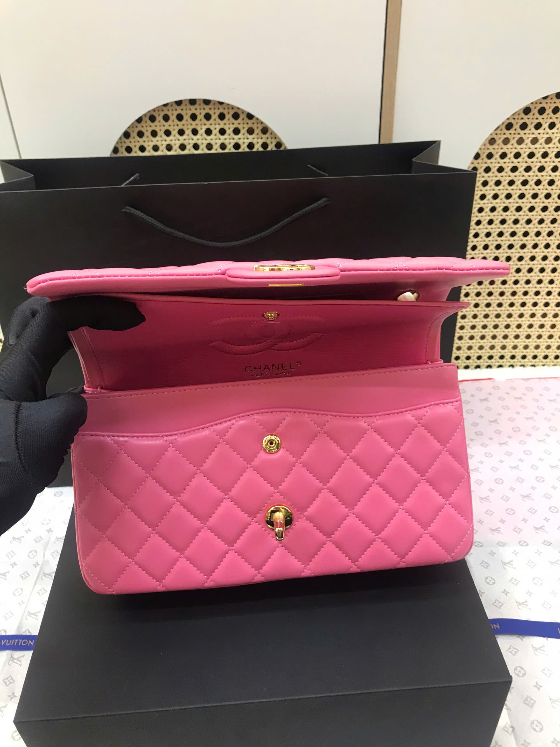 Túi Chanel Classic Flap Super Màu Hồng Size 25.5cm