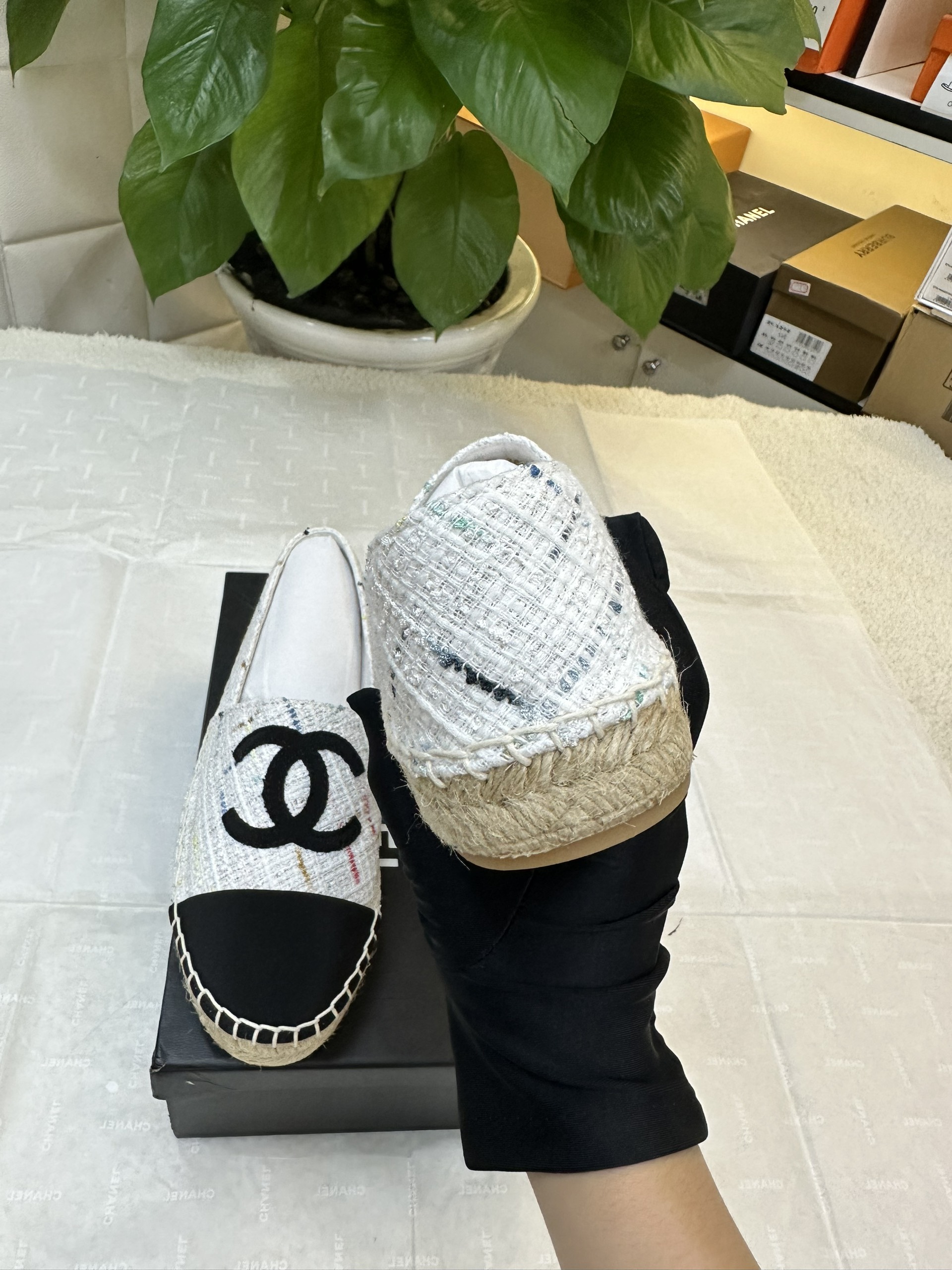 Giày Chanel Espadrilles Siêu Cấp Trắng/Đen Size 38